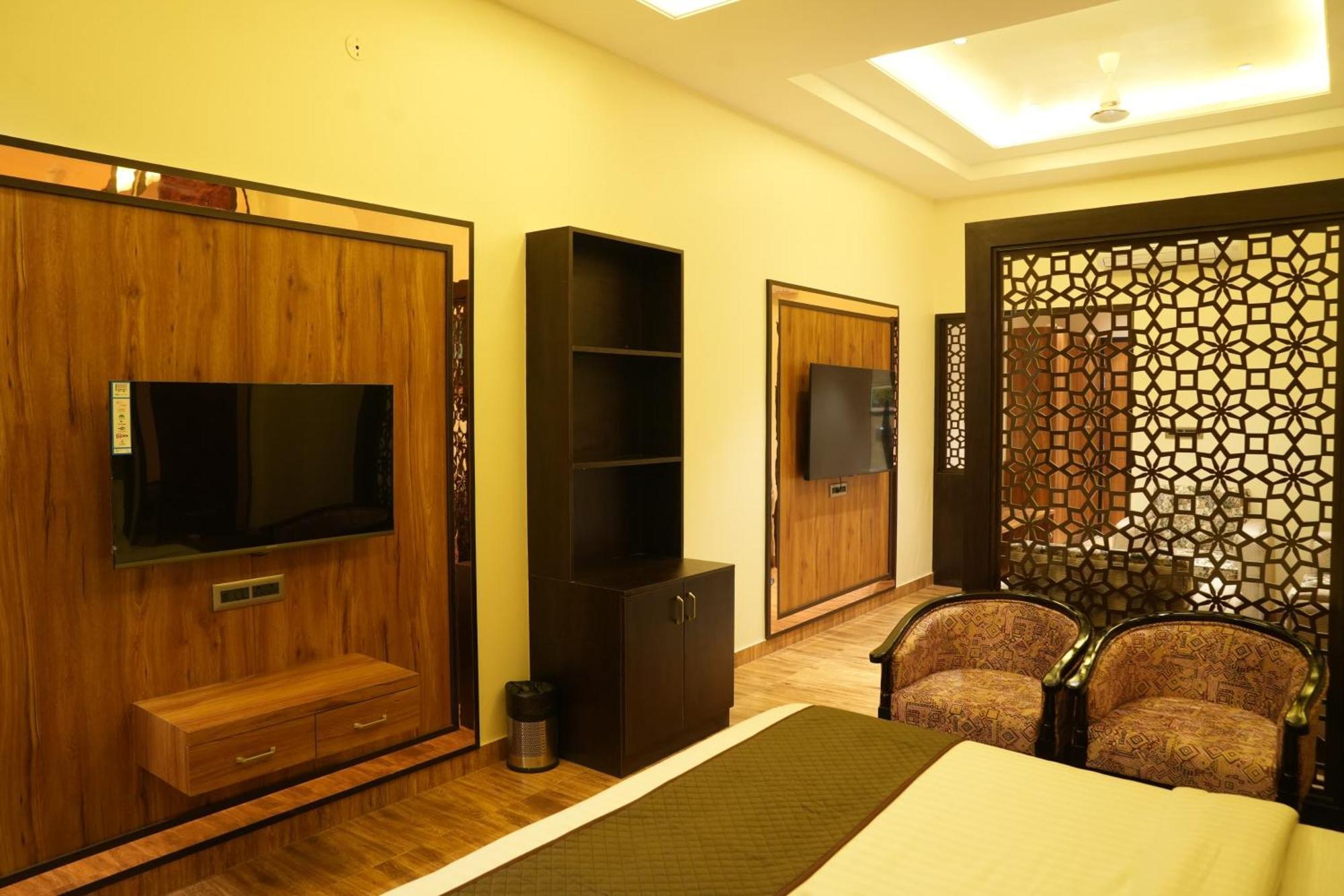 Hotel Prime Safari Jaipur
