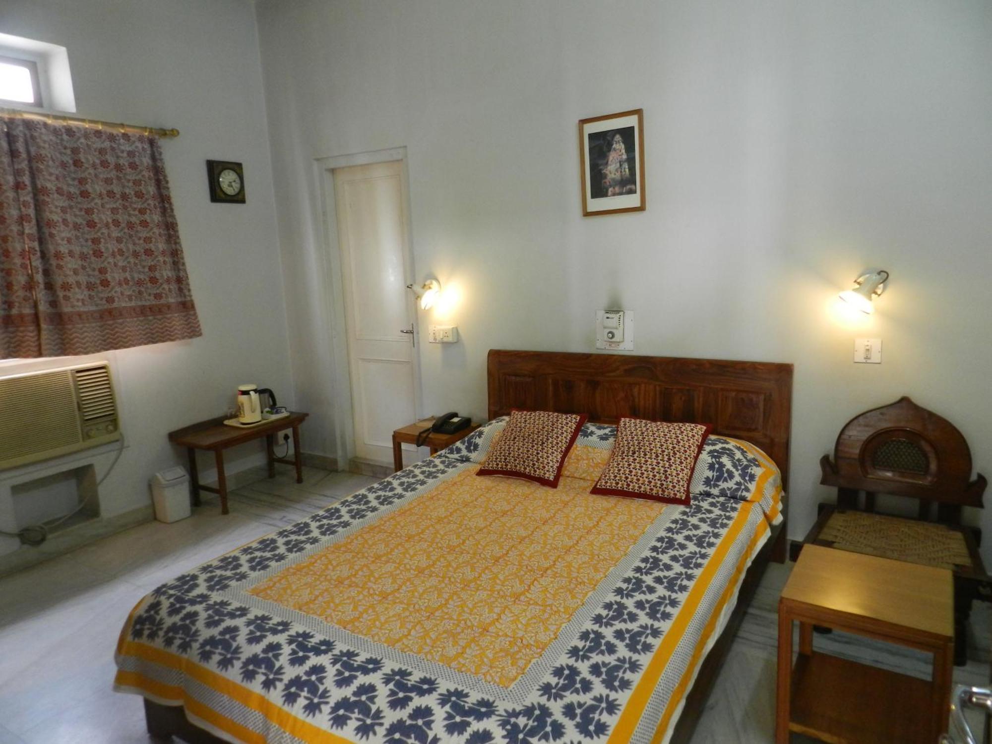 Tara Niwas Hotel Jaipur