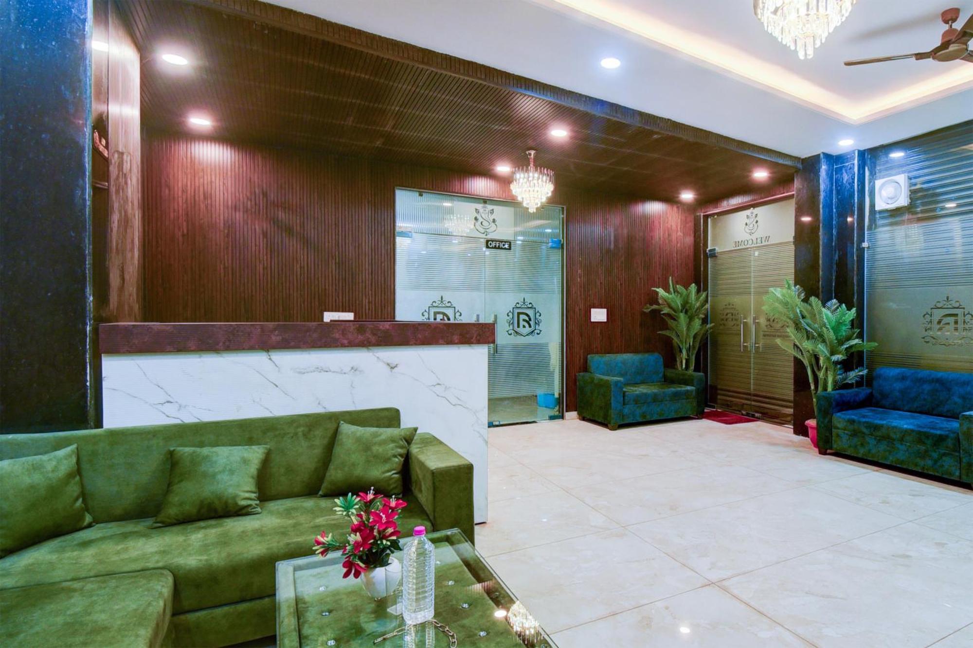 Hotel Super O Laxmi Nagar Jhotwara Formerly Ballyfin Retreat 3*
