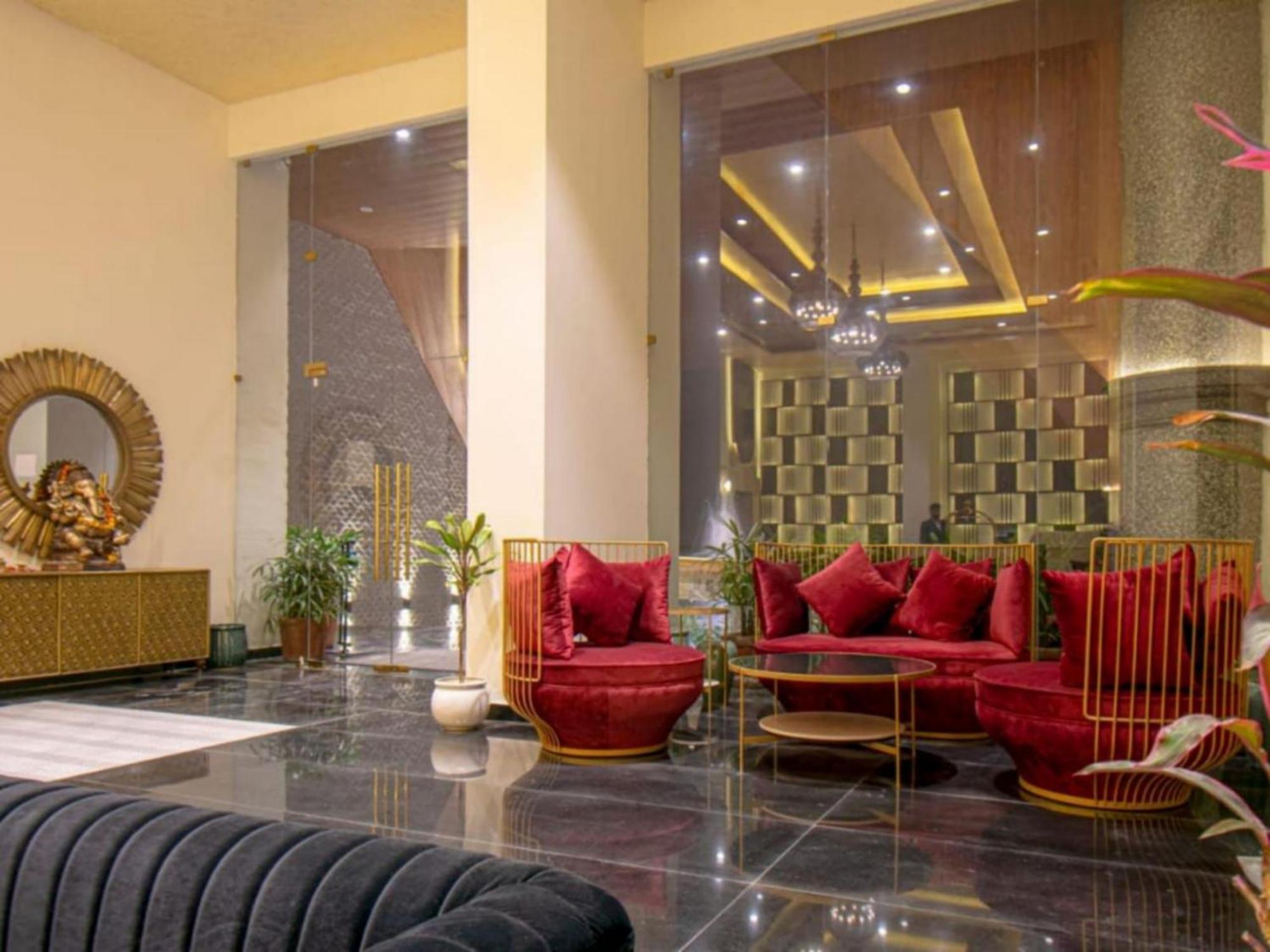 Wlecome Grand Anukampa Aparthotel
