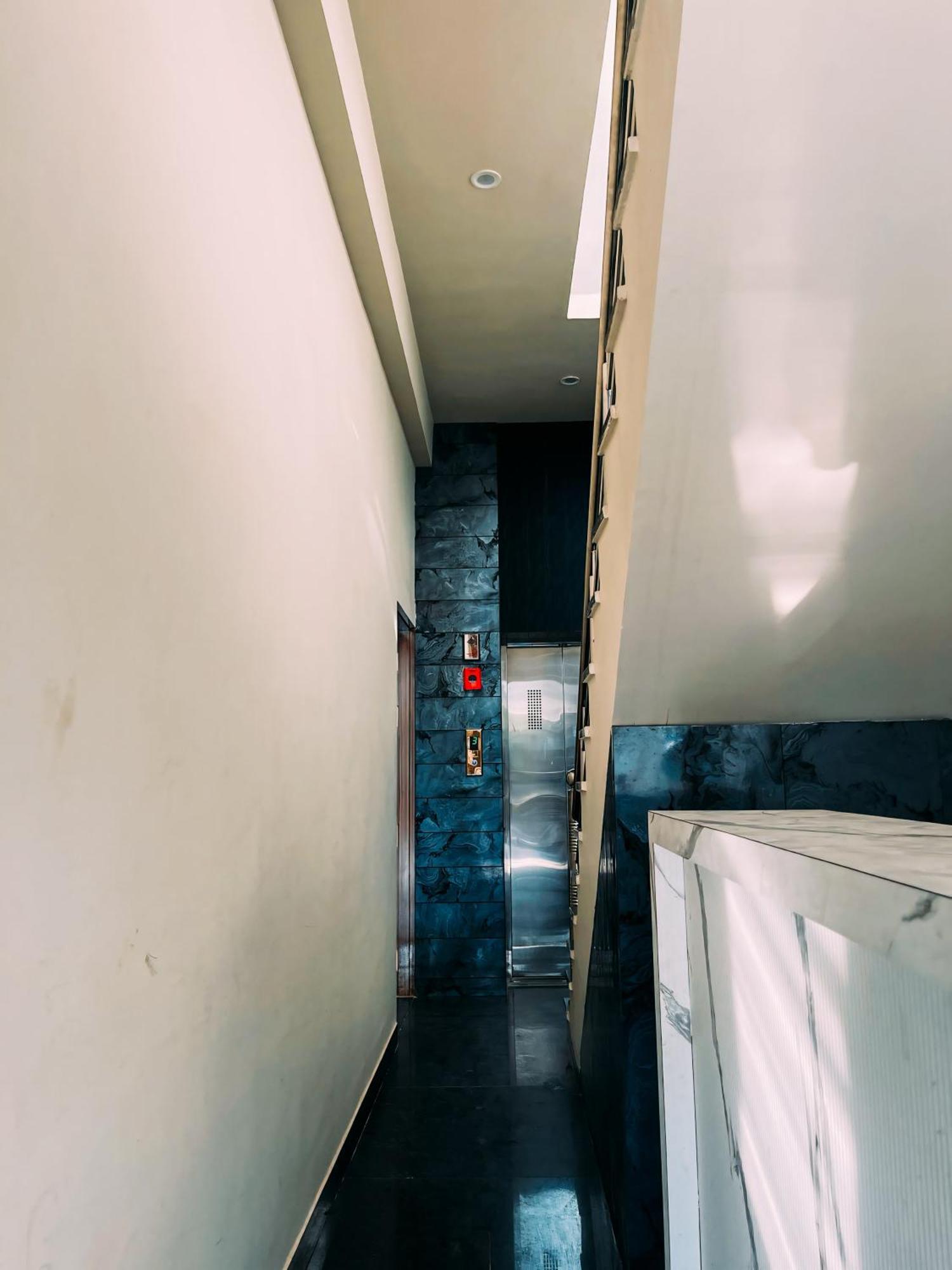 Hotel Pooja *