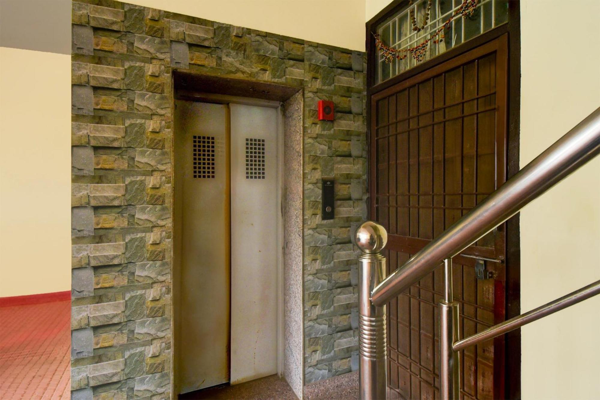 O Pratap Palace Hotel