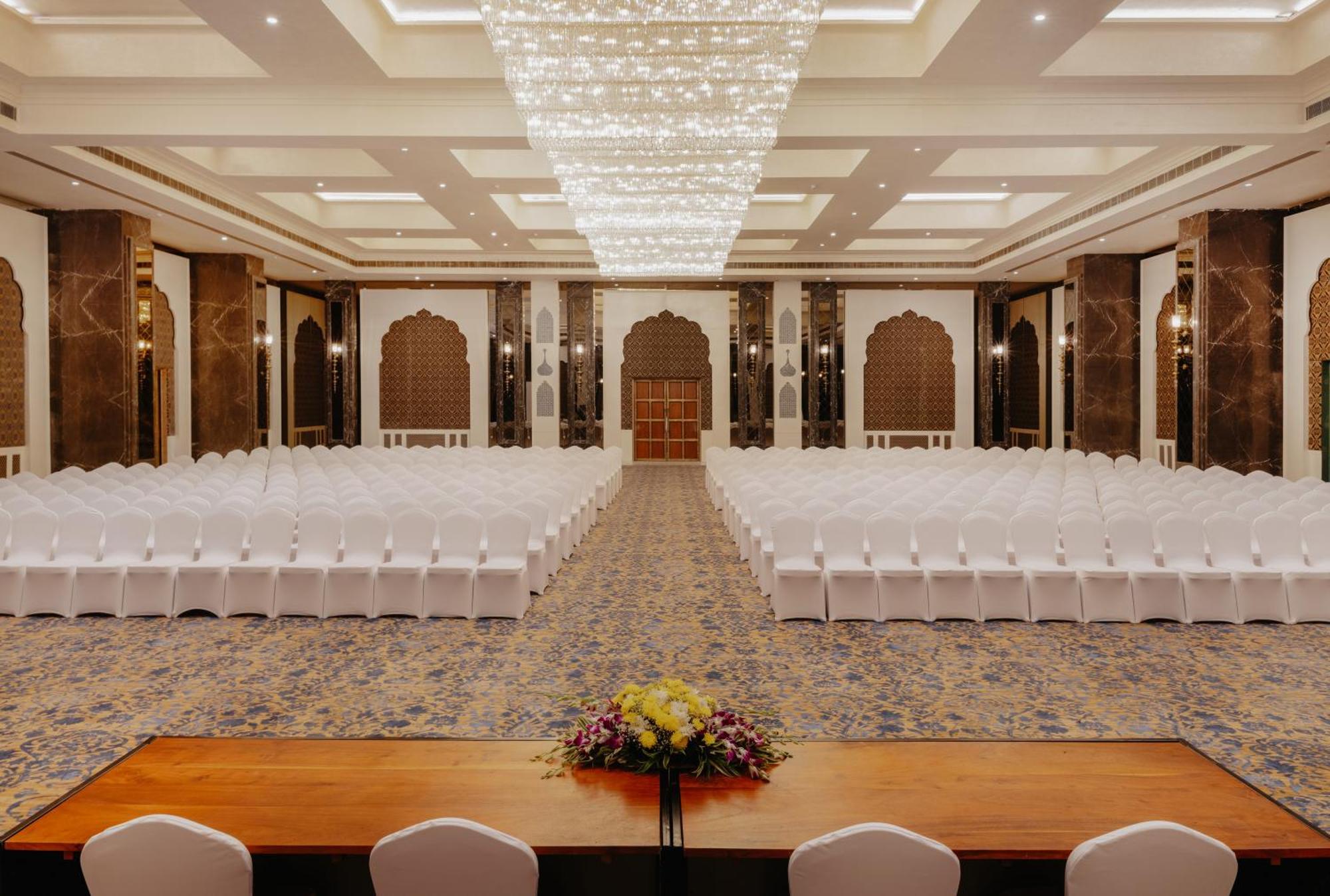 Anantara Jewel Bagh 5*