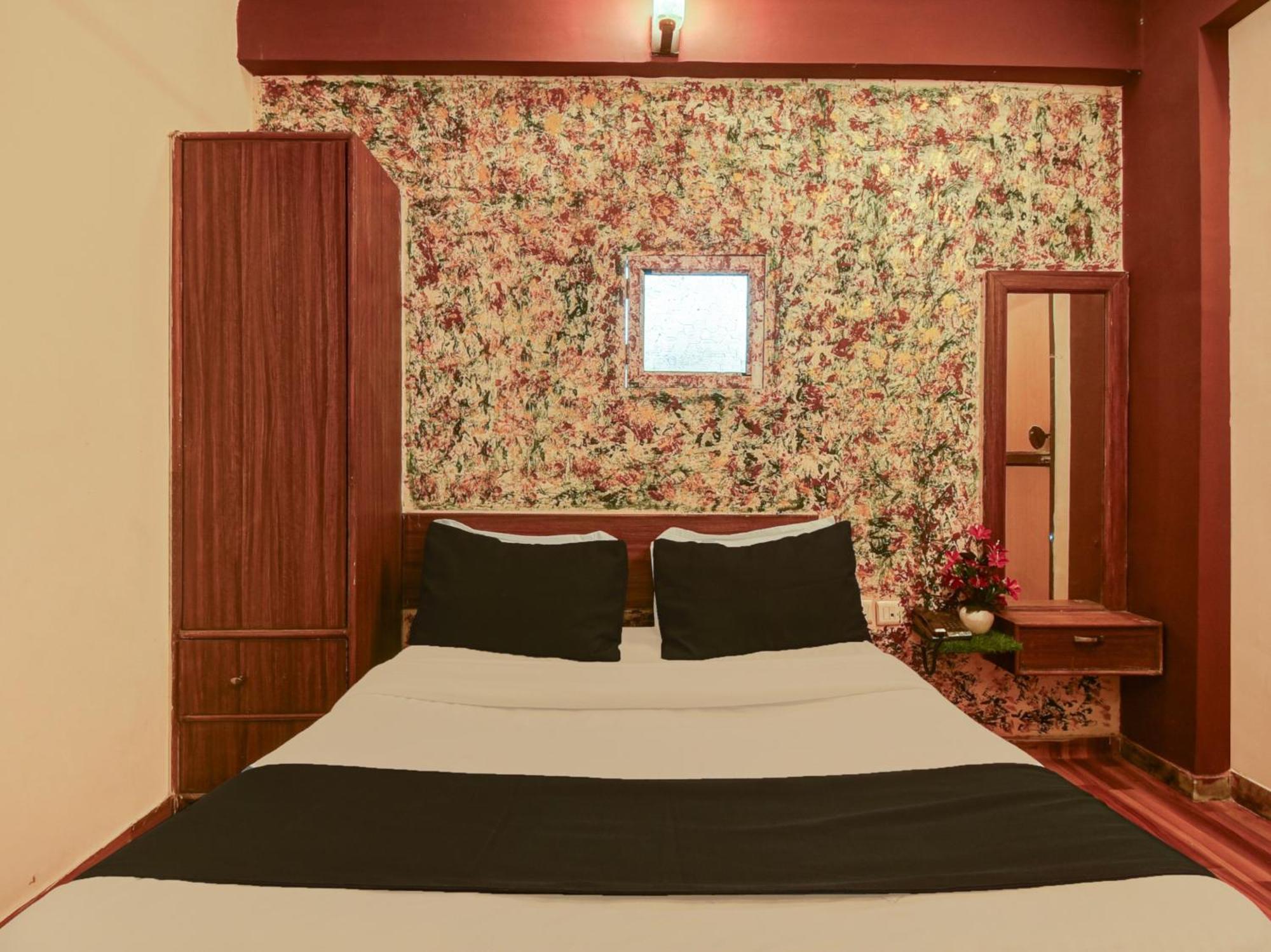 Hotel O The Blue Jaipur