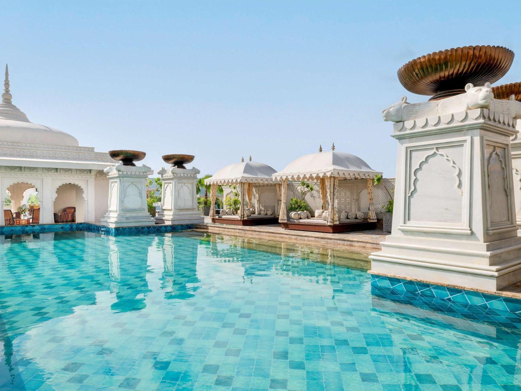 Raffles 5*
