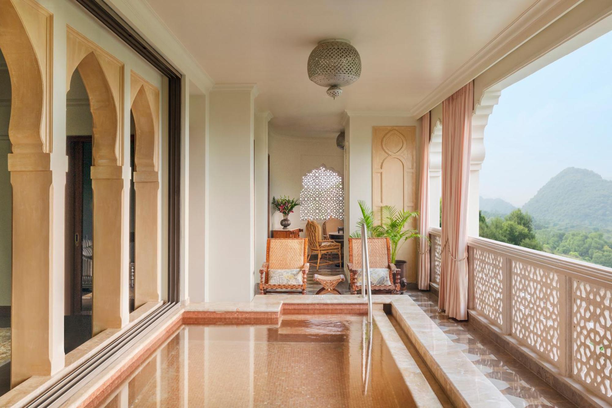 Raffles 5* Jaipur