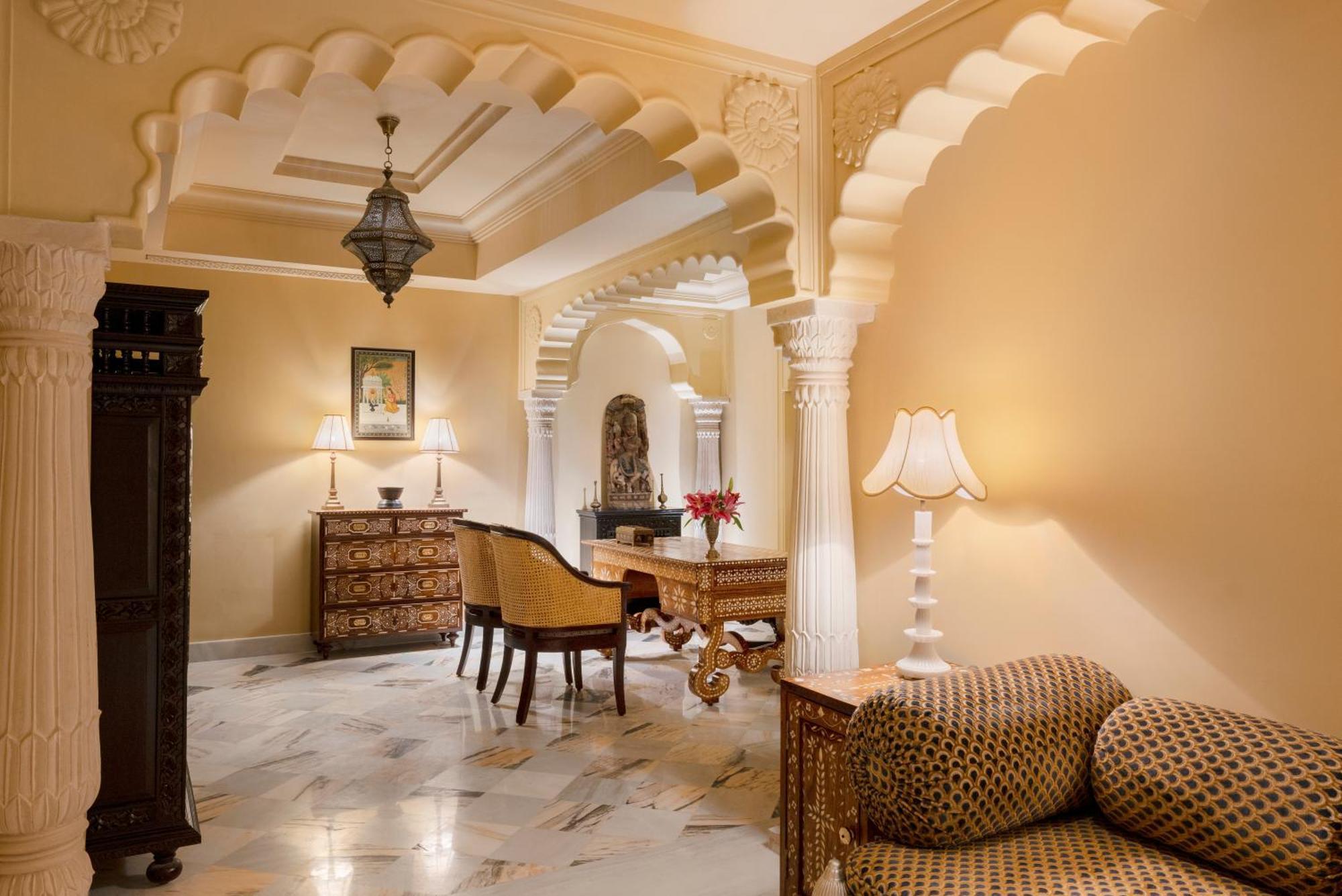 Hotel Raffles