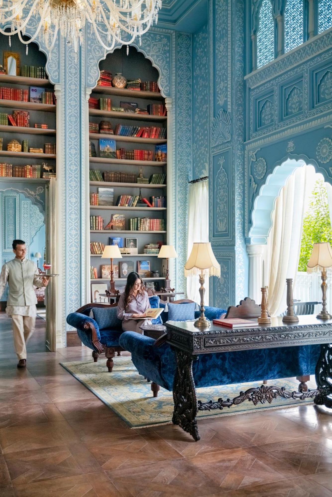Raffles 5*