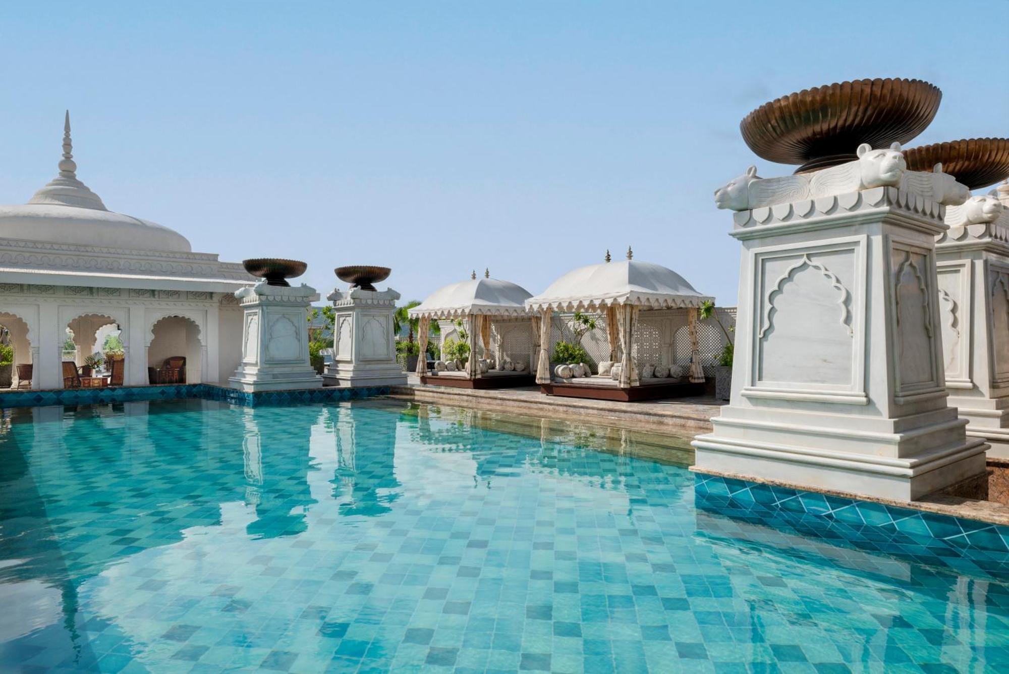 Hotel Raffles 5*