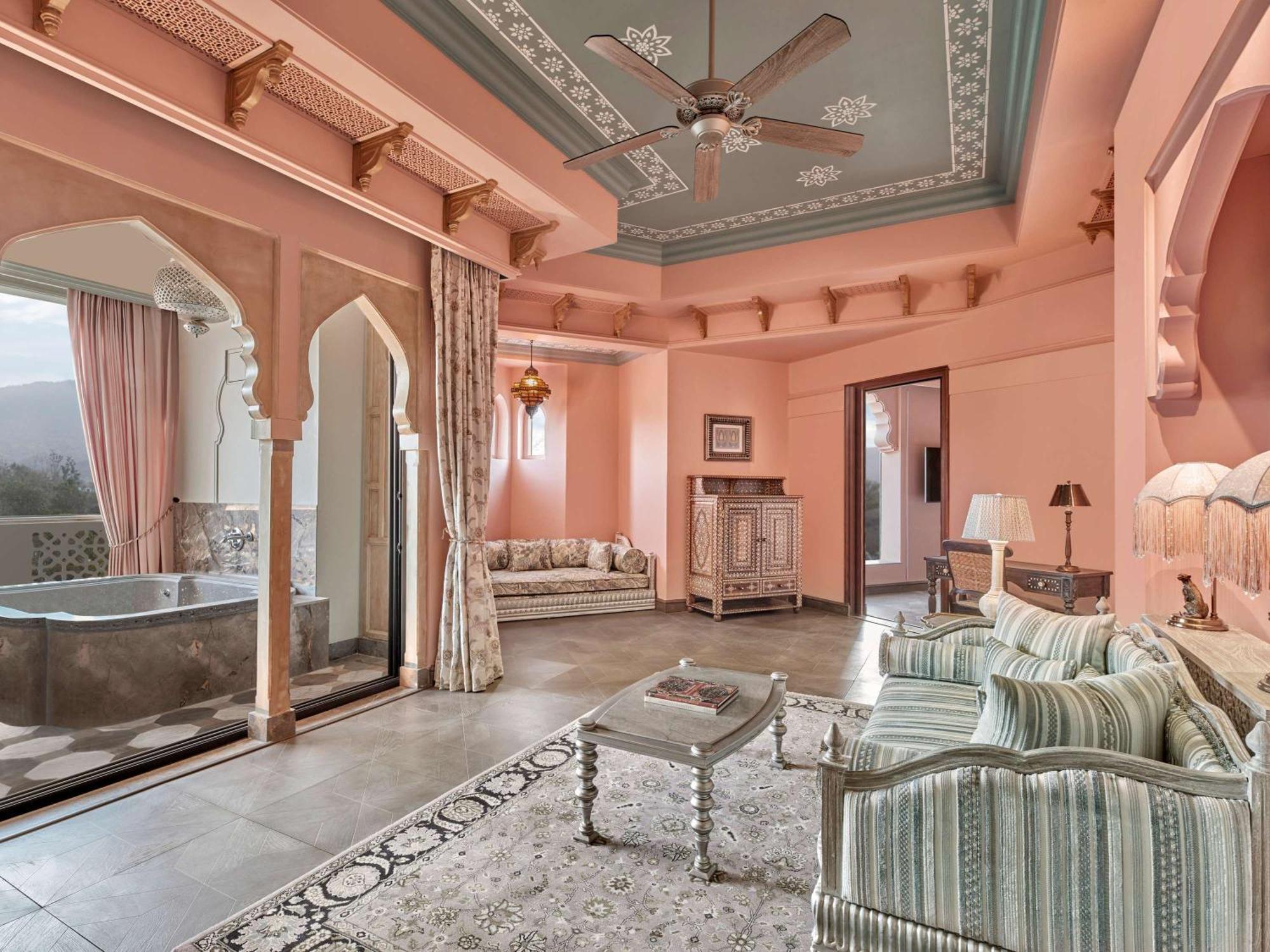 Raffles 5* Jaipur