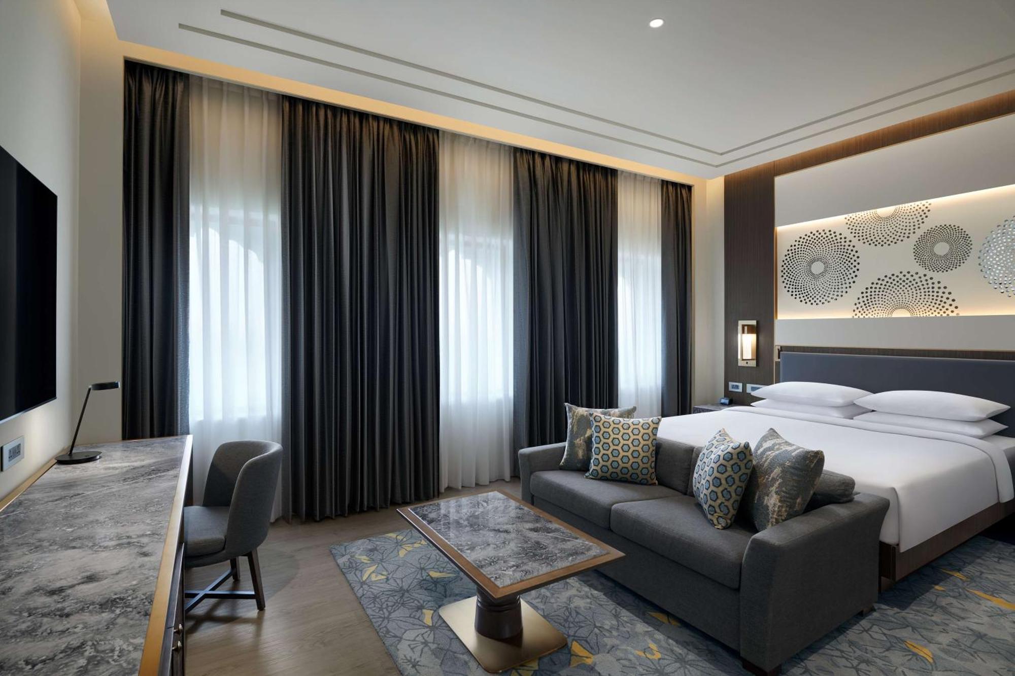 Hyatt Regency Mansarovar