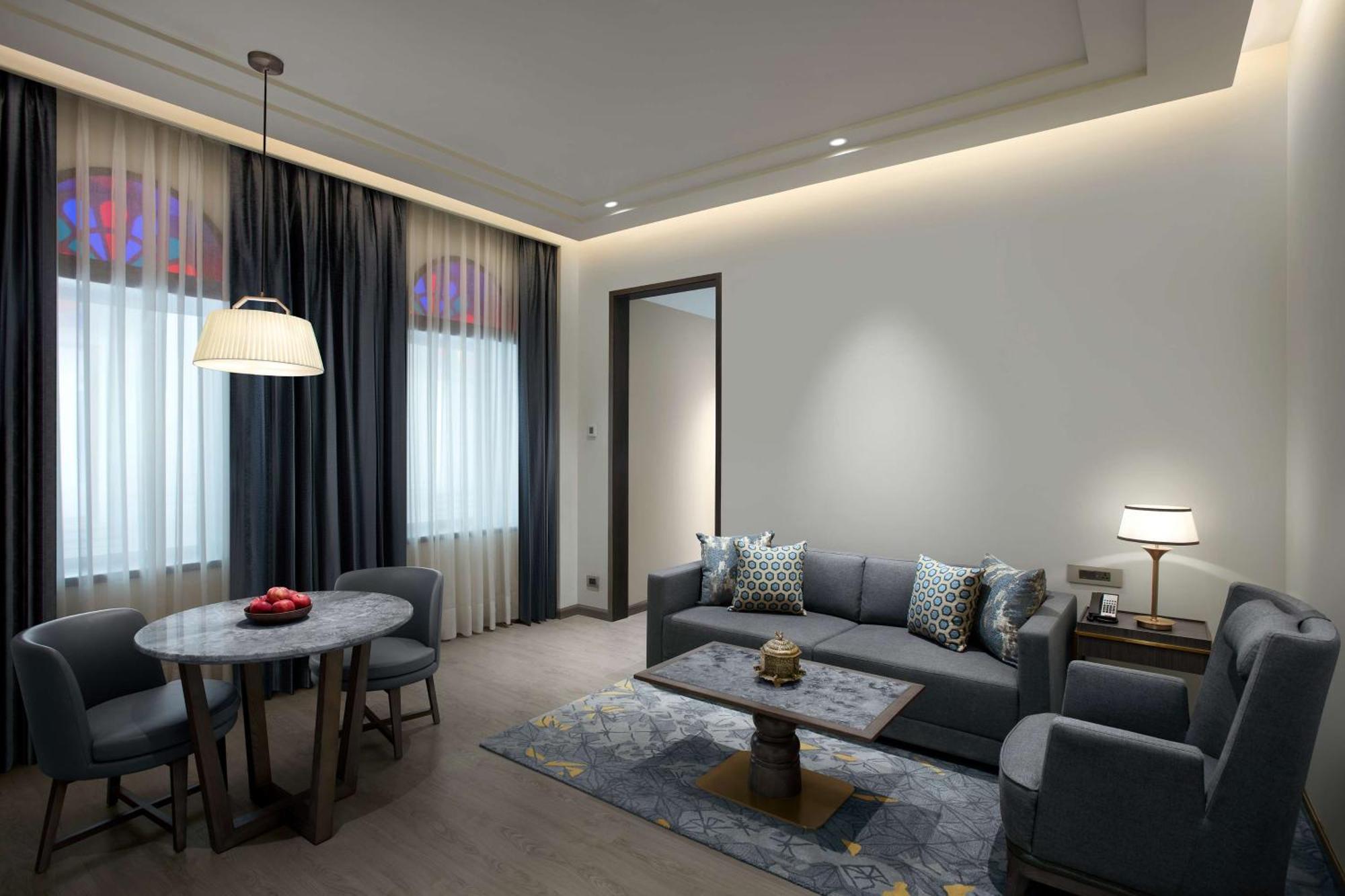 Hyatt Regency Mansarovar Hotel Jaipur