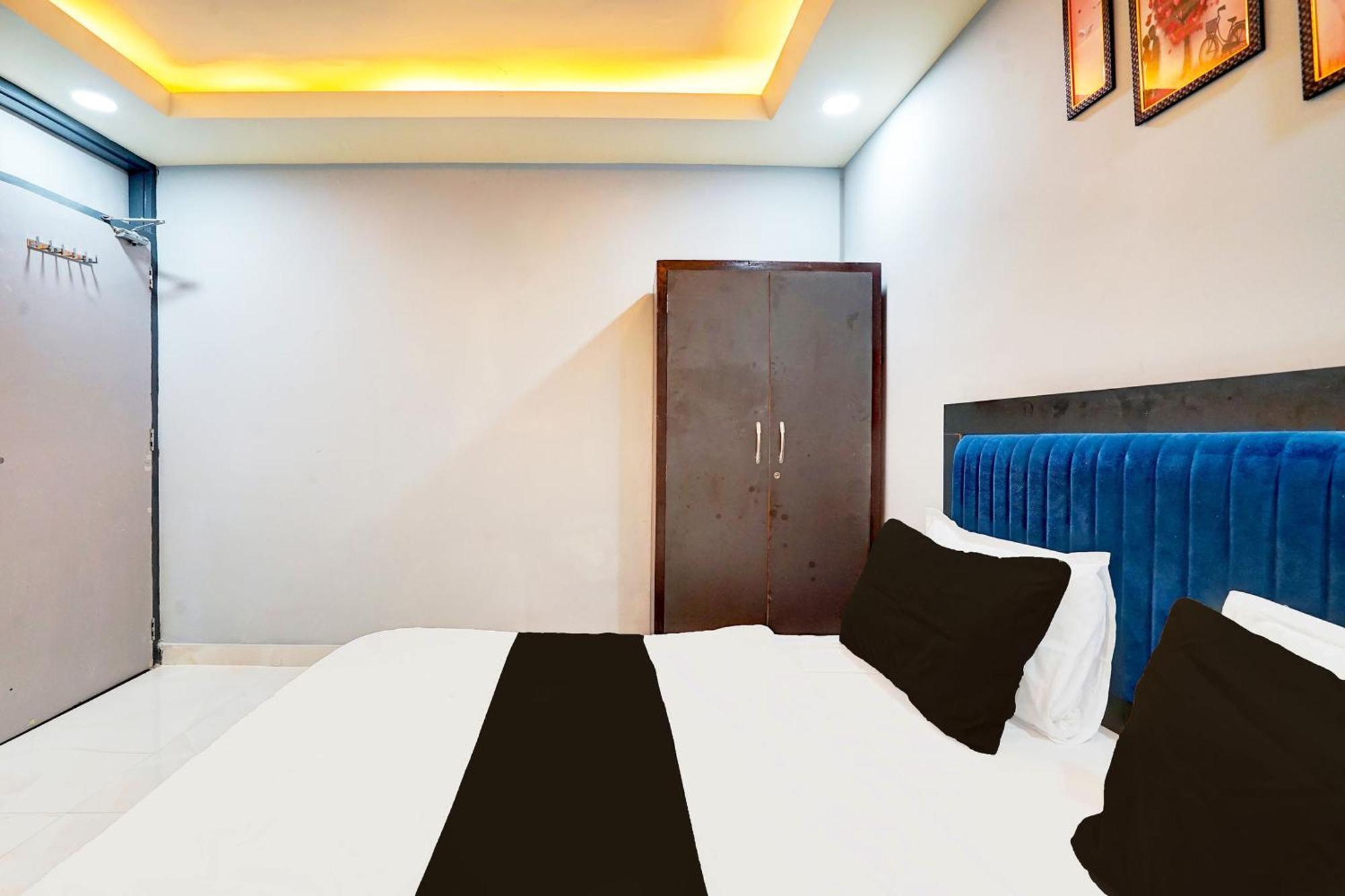 O Blue Moon Hotel 3*
