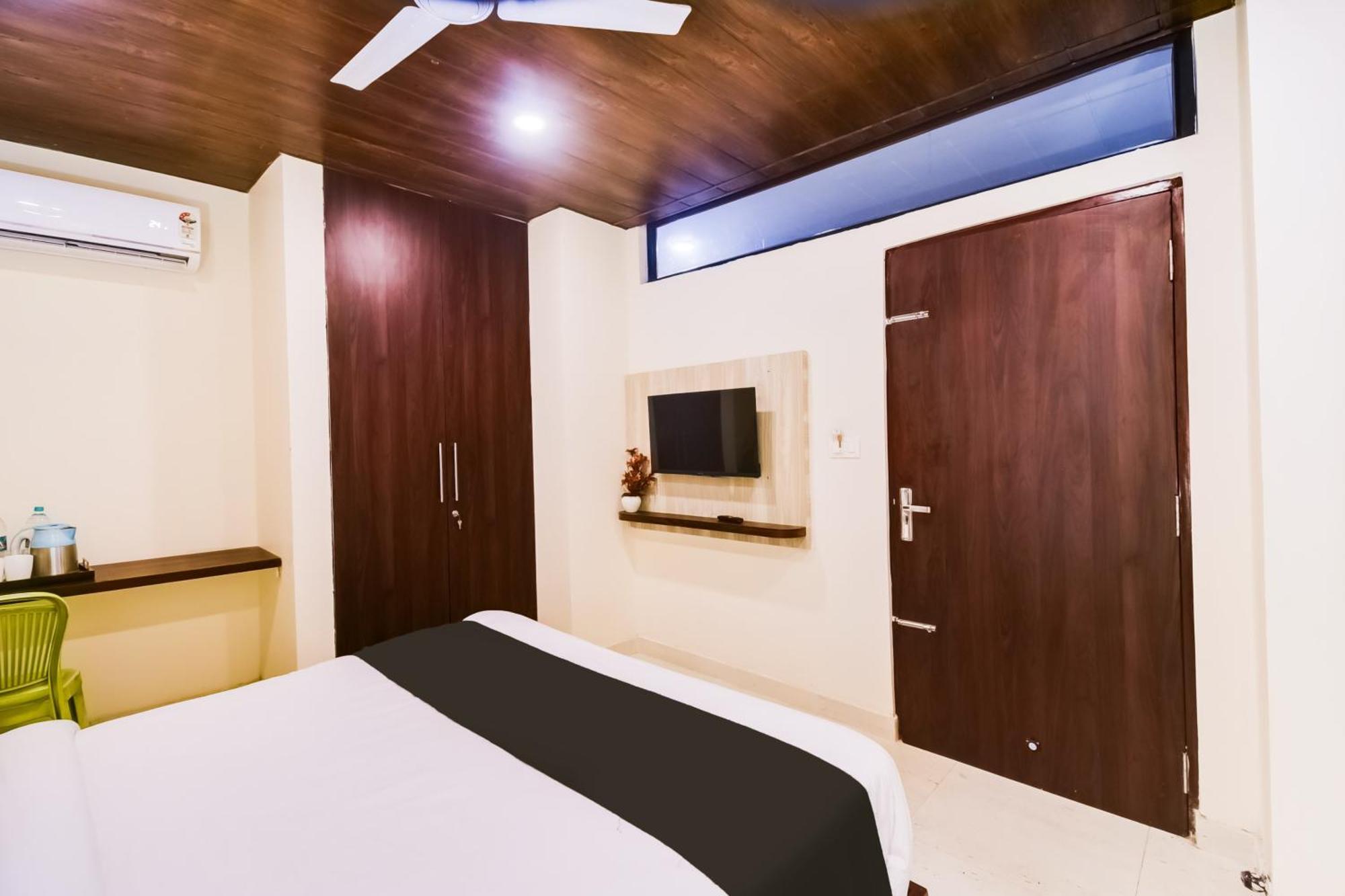 Hotel O Shayla
