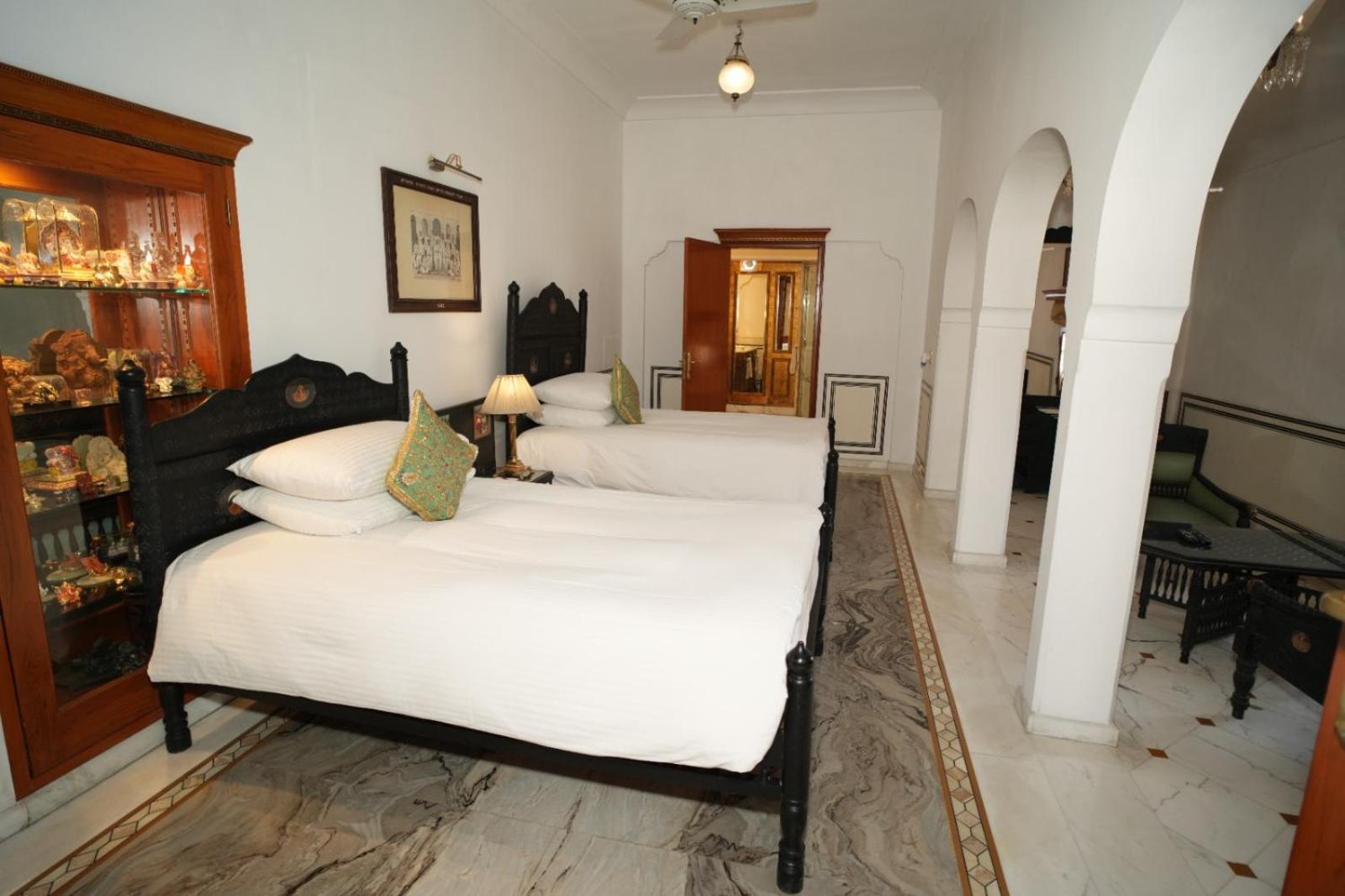 The Raj Palace 5*