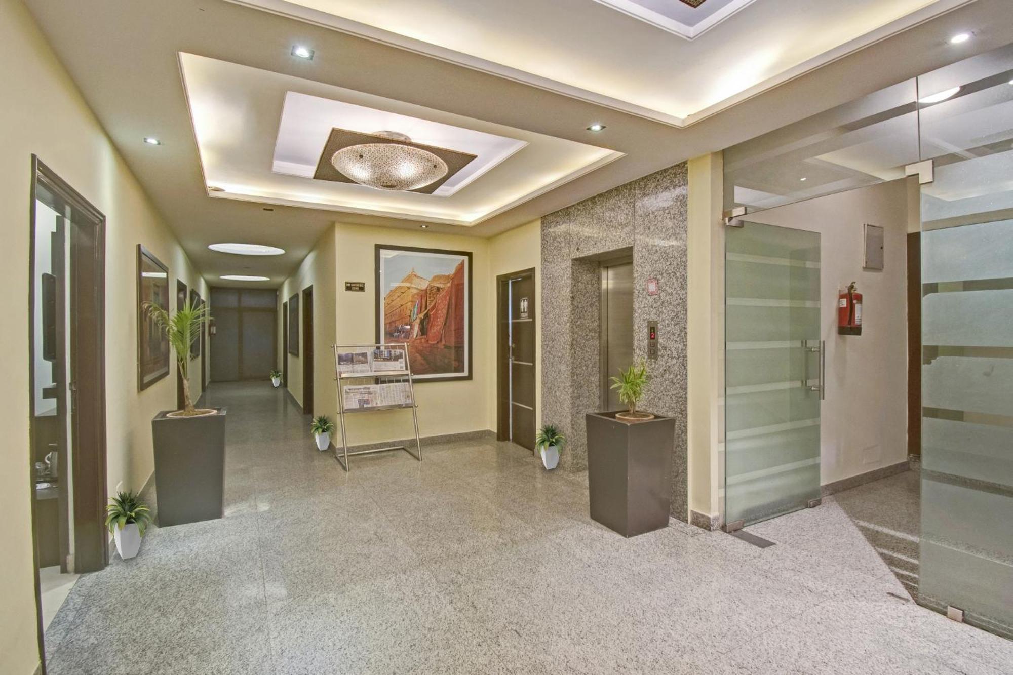 Townhouse Oak Minze Hotel Jaipur
