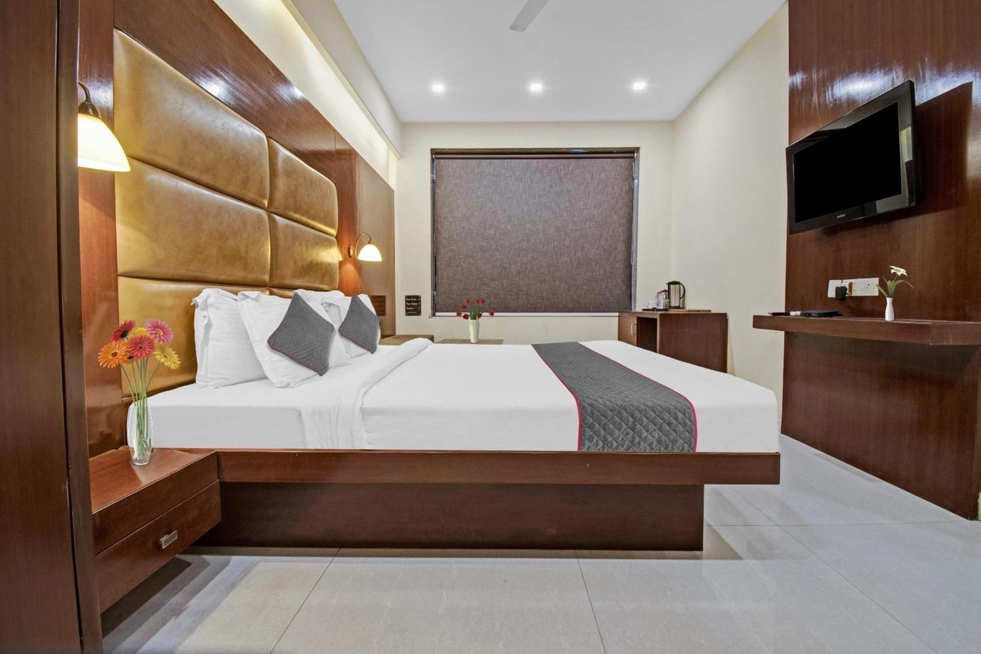 Hotel Townhouse Oak Minze Jaipur