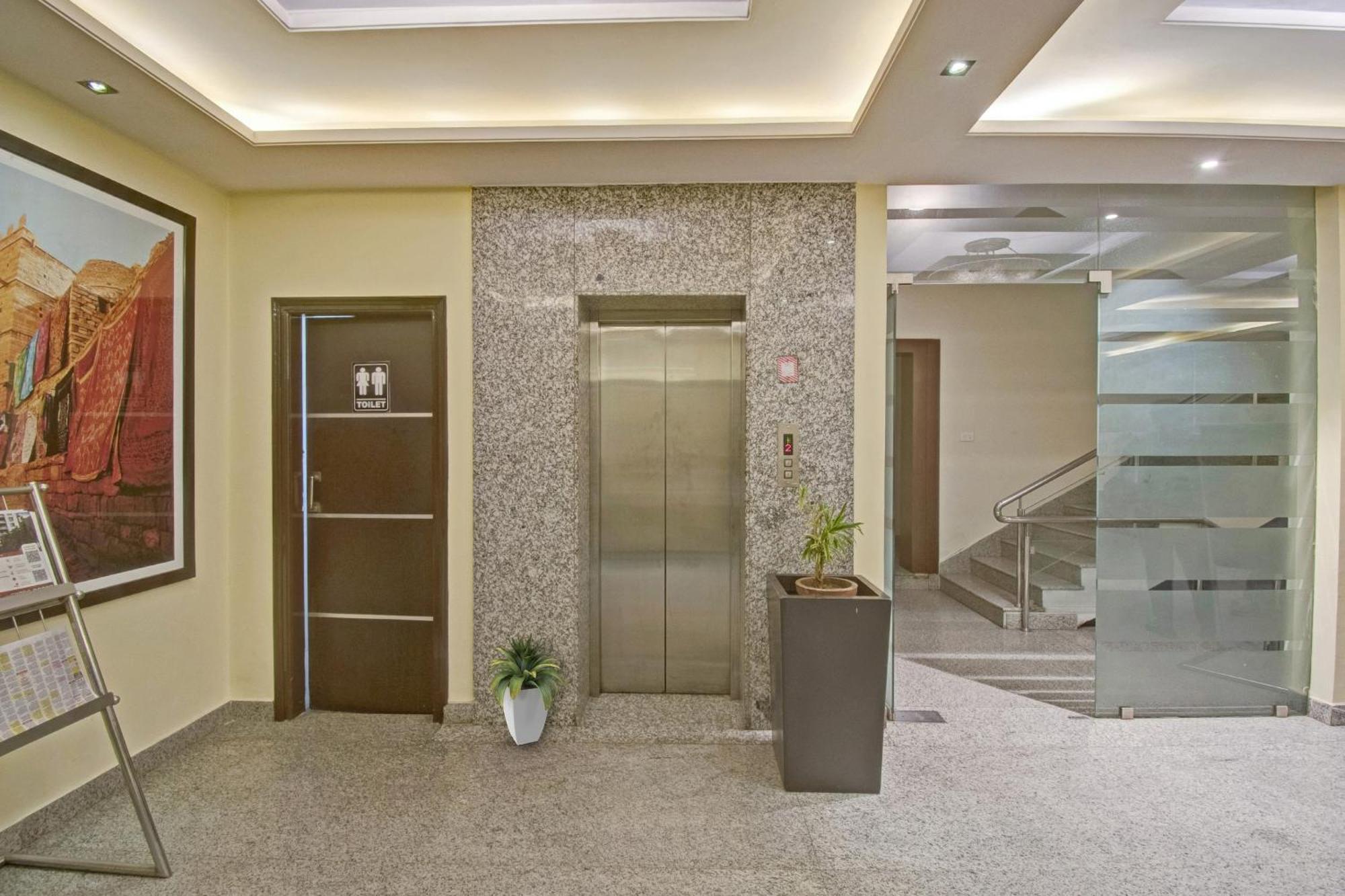 Townhouse Oak Minze 3* Jaipur