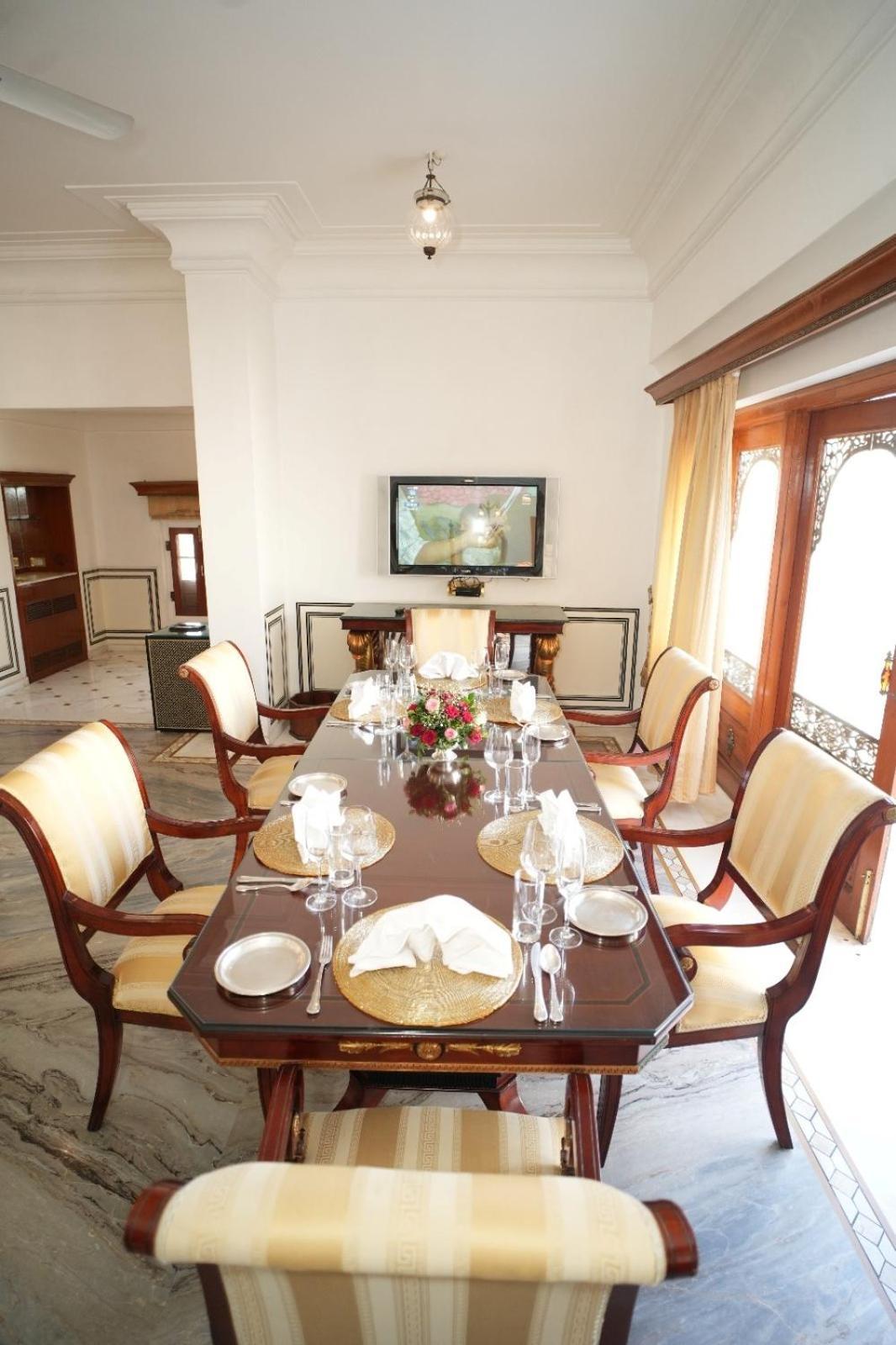 The Raj Palace 5*