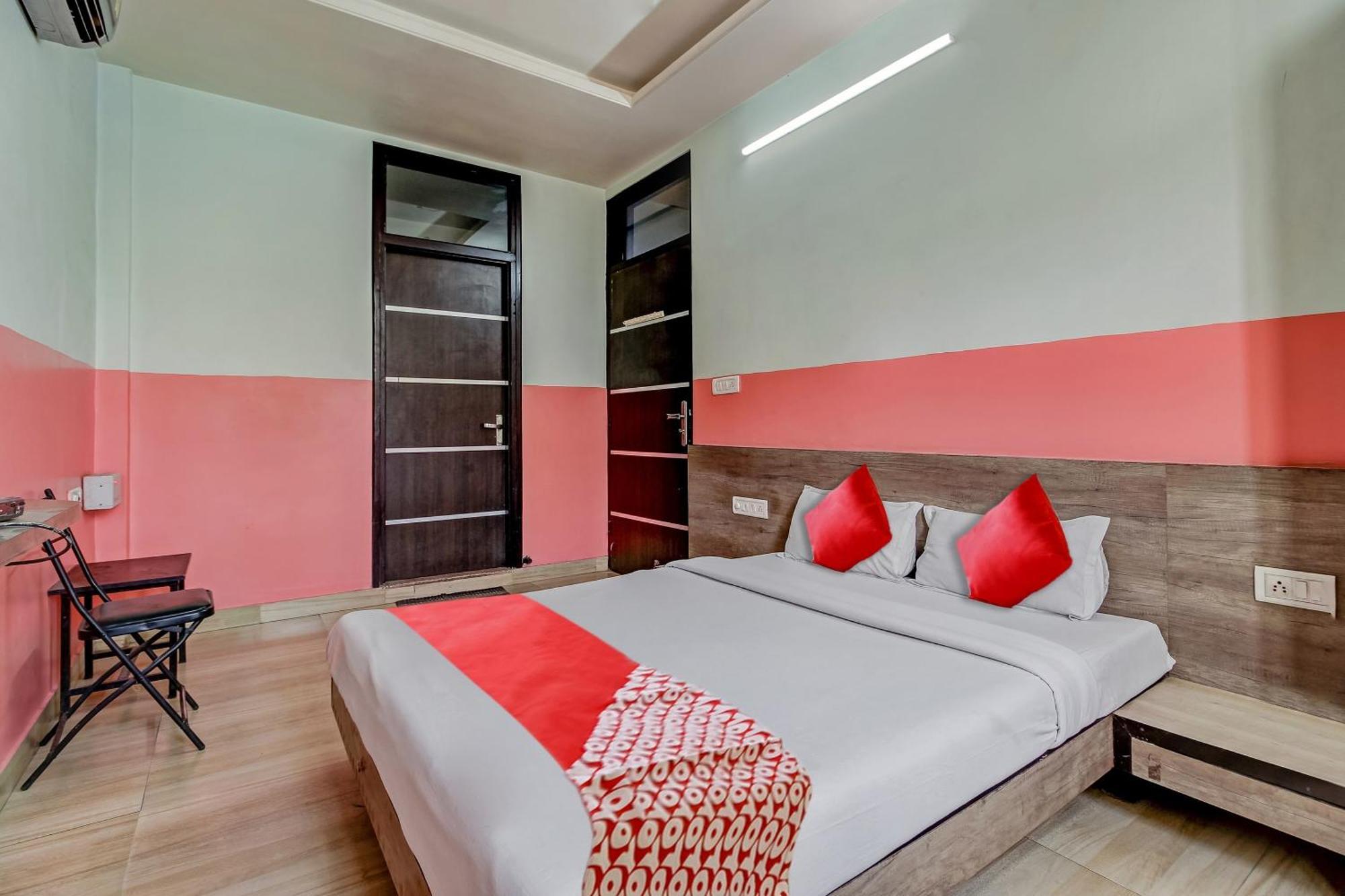 O Rajwada 3*