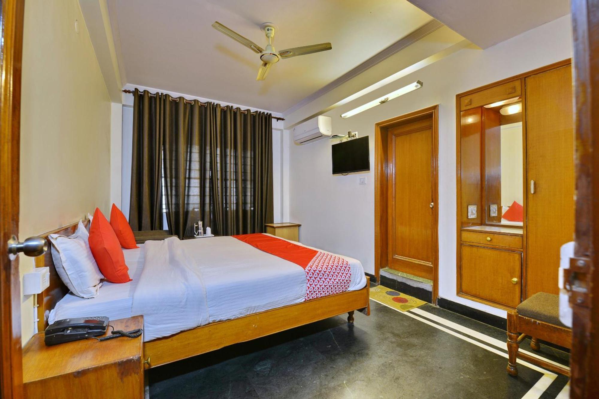 Kohinoor Hotel