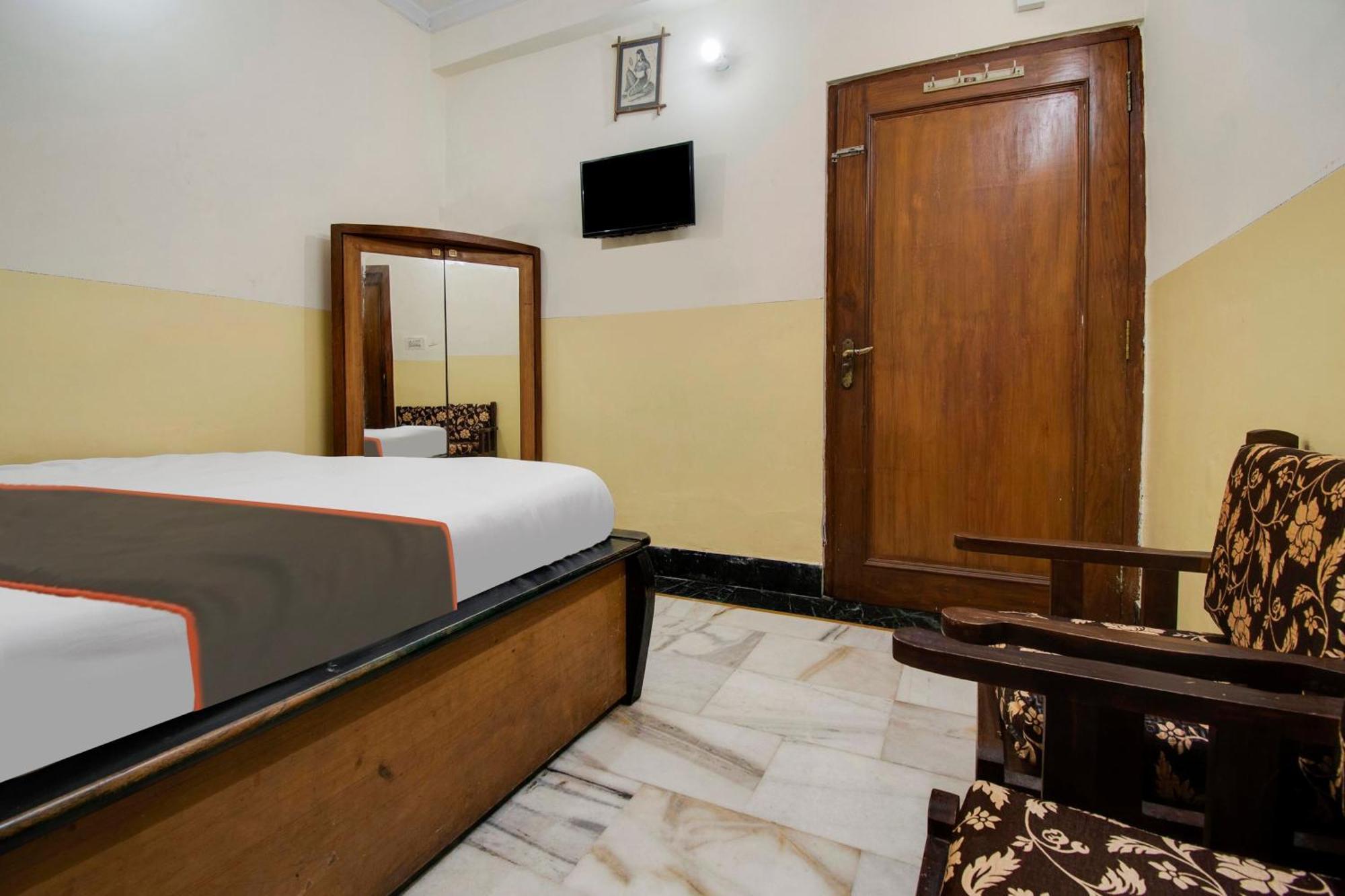 Collection O The Royal Palace Hotel