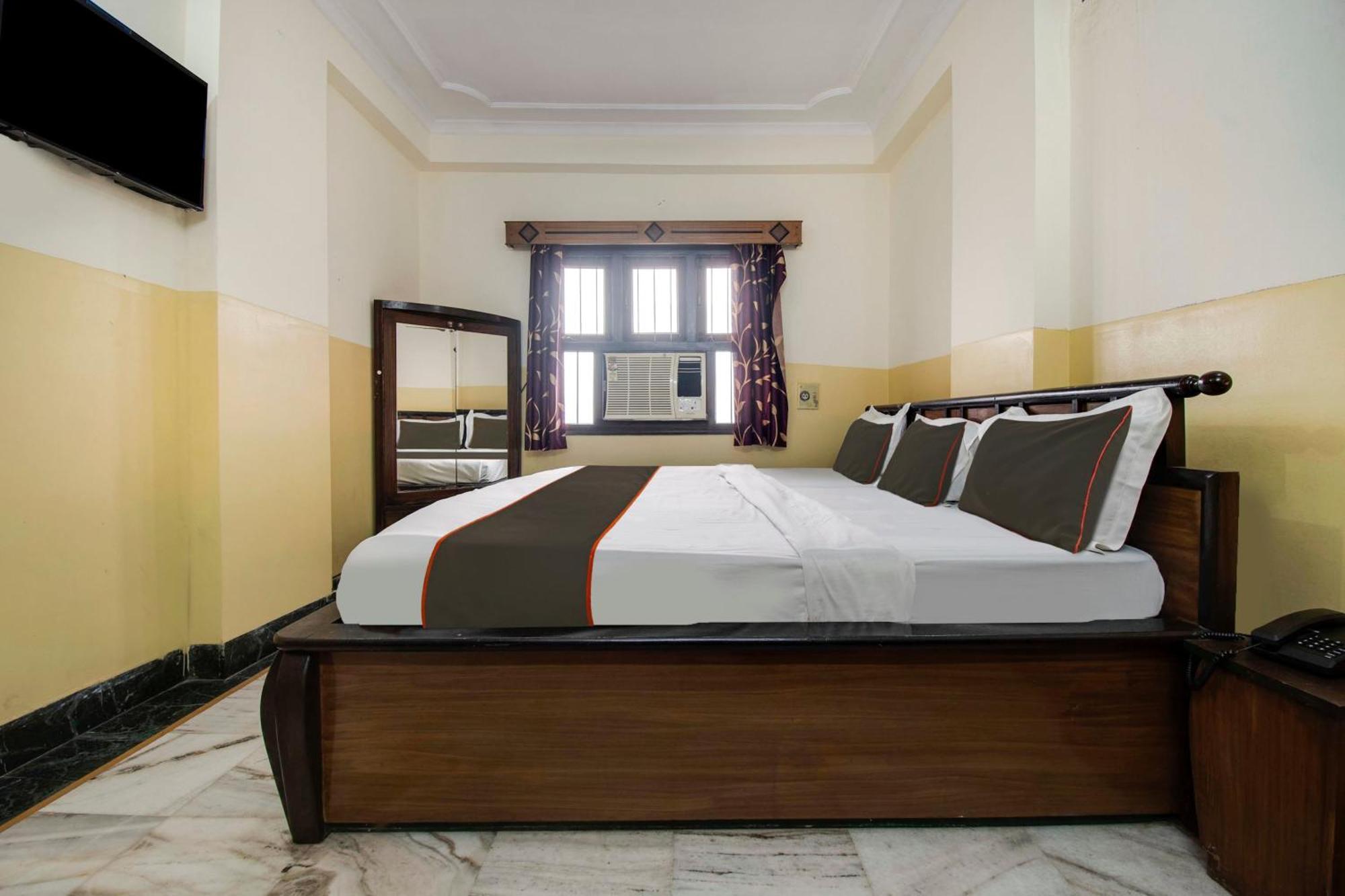 Hotel Collection O The Royal Palace 3*