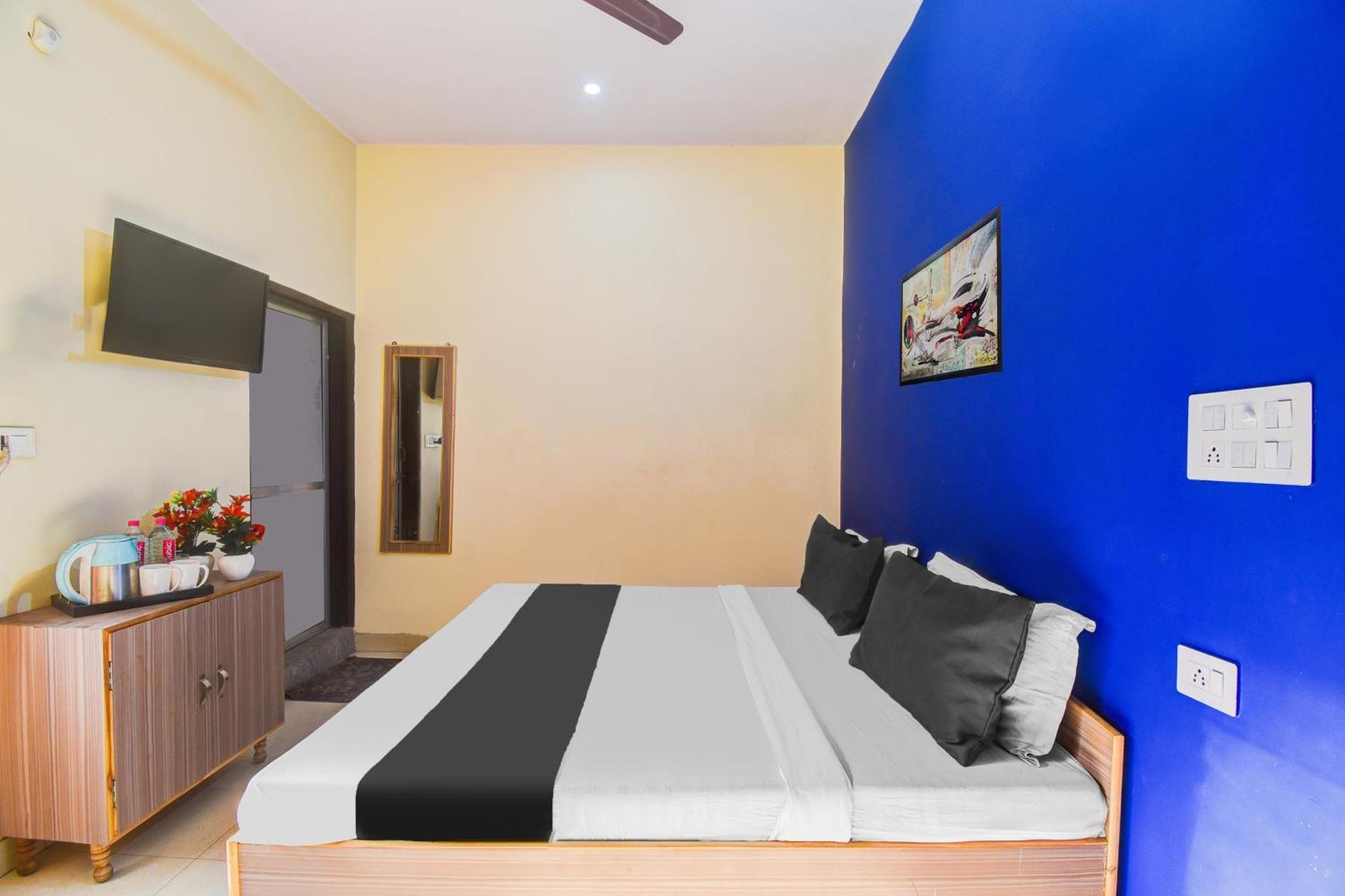 Hotel O Radhe Radhe