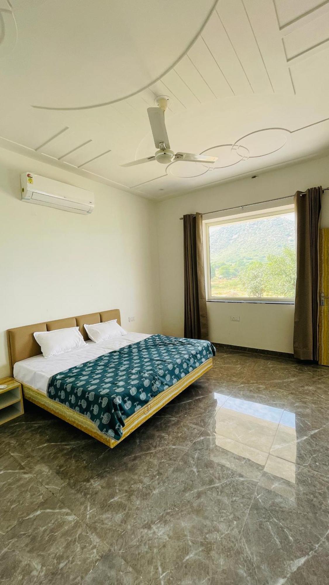 The Hill View - Swimming Pool &