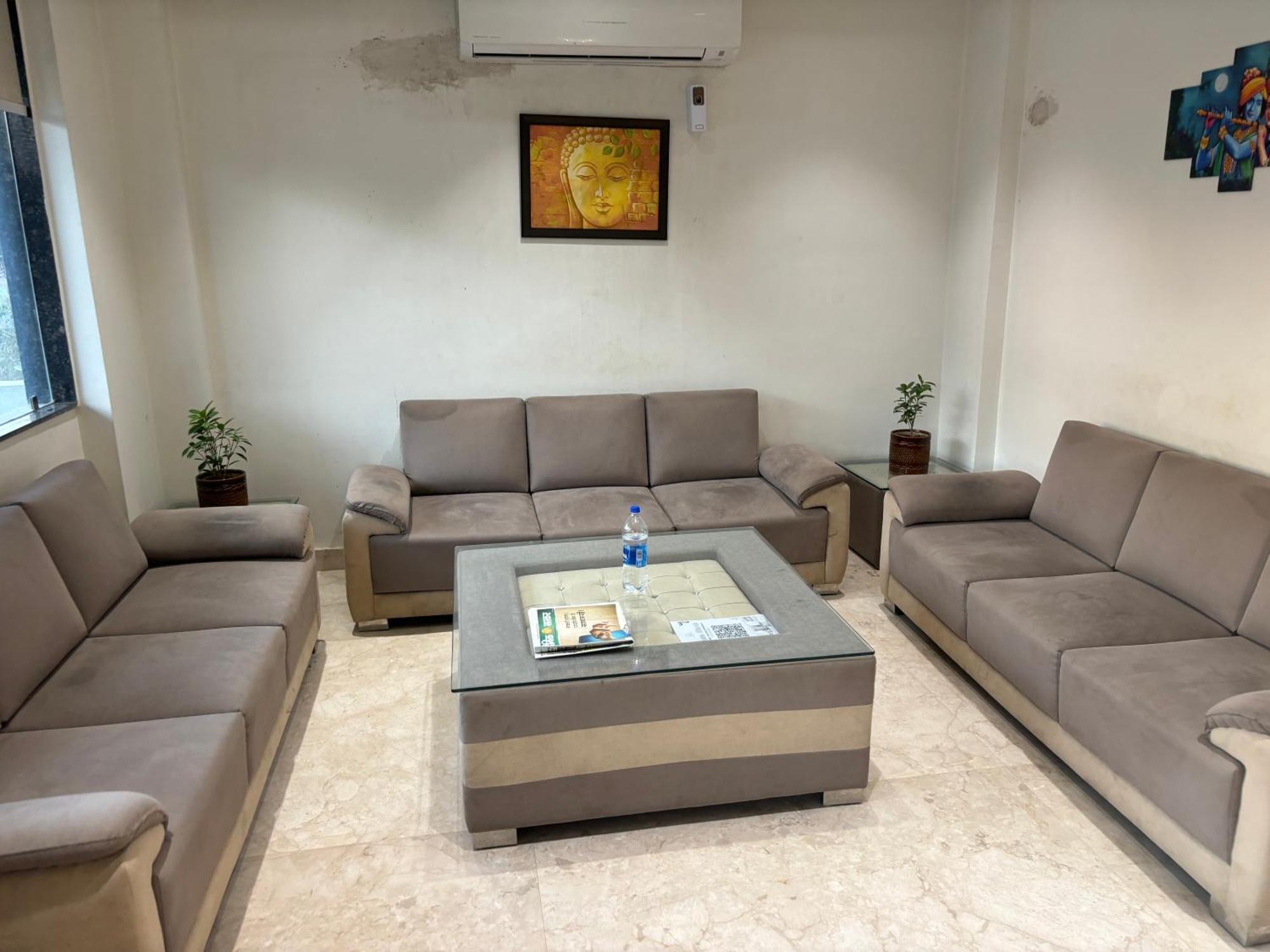Karma Hotel *
