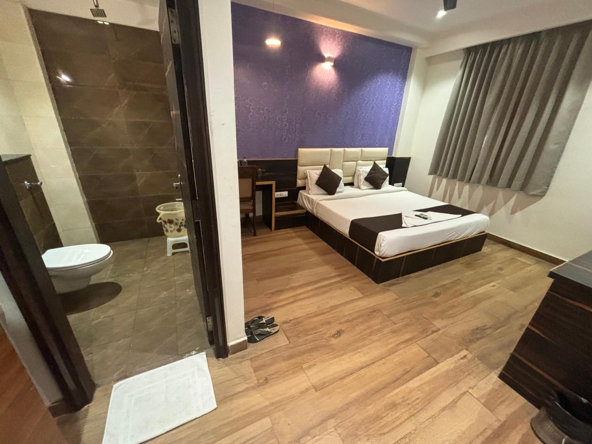 Karma Hotel