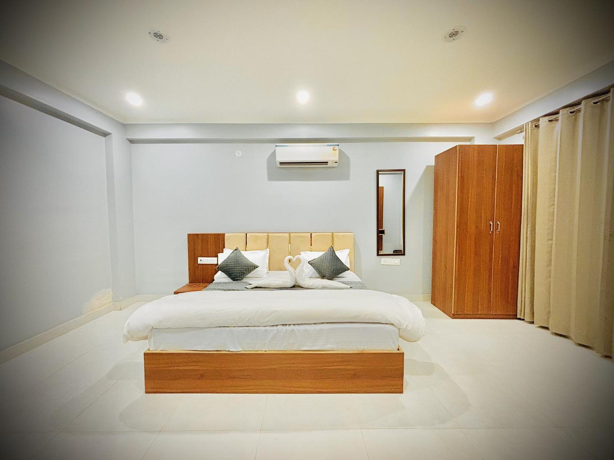Grand Aana Hotel Jaipur