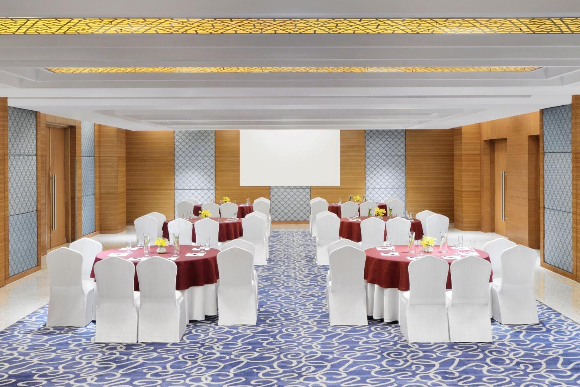 Hotel Four Points By Sheraton Jaipur, Square