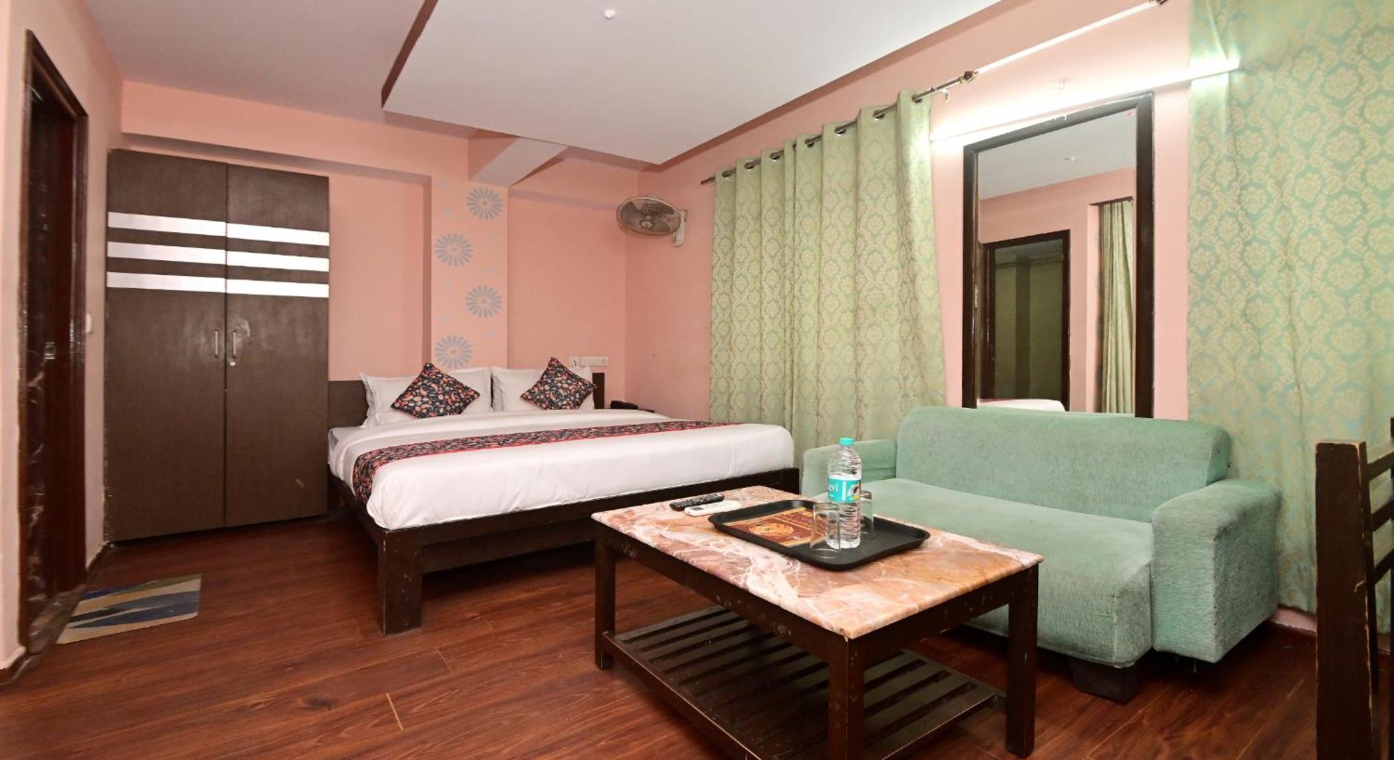 Inn Hotel Laxmi Villa Palace-Near Jaipur Railway Station Jaipur