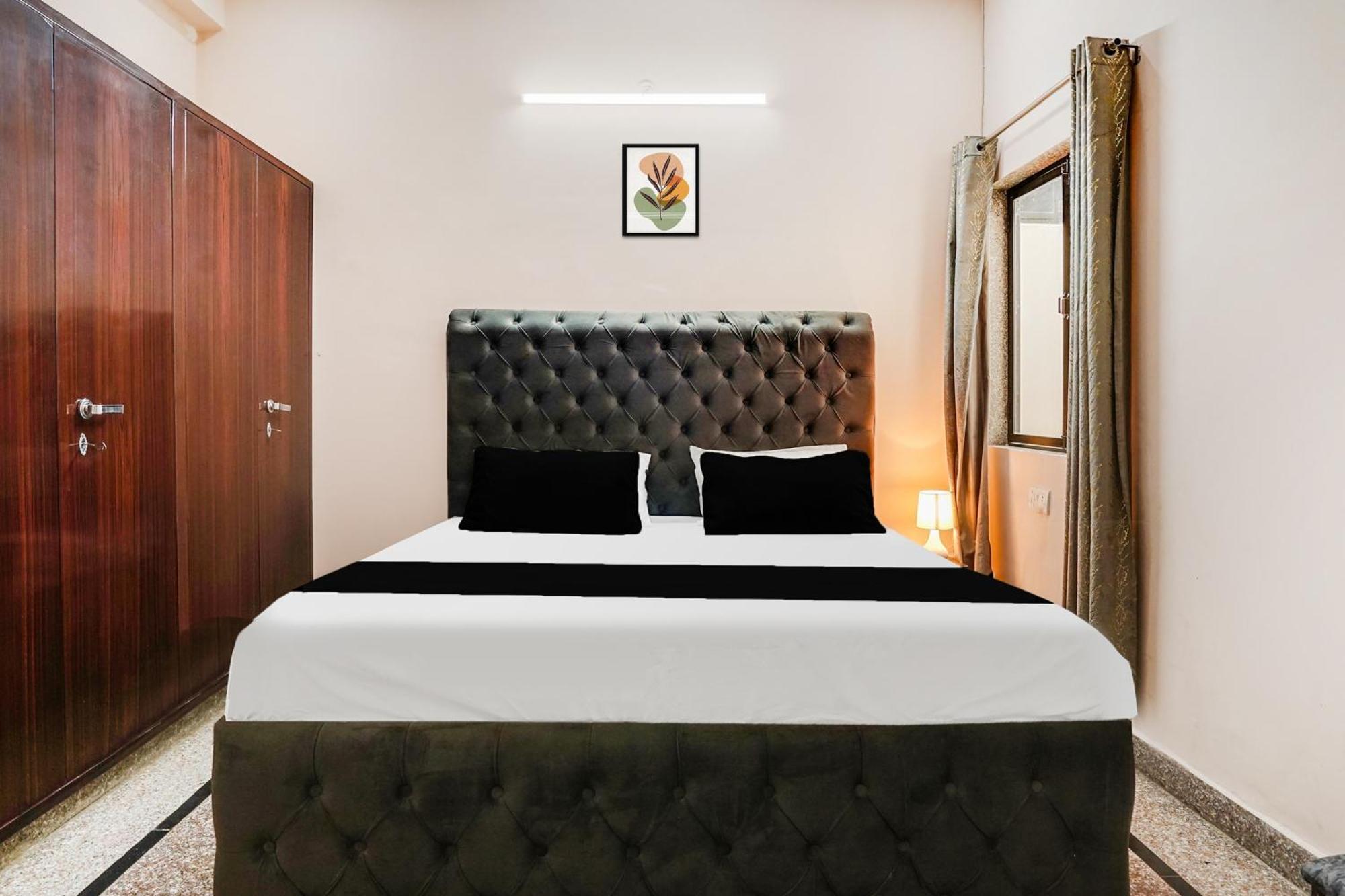 Spot On Starlight Hotel