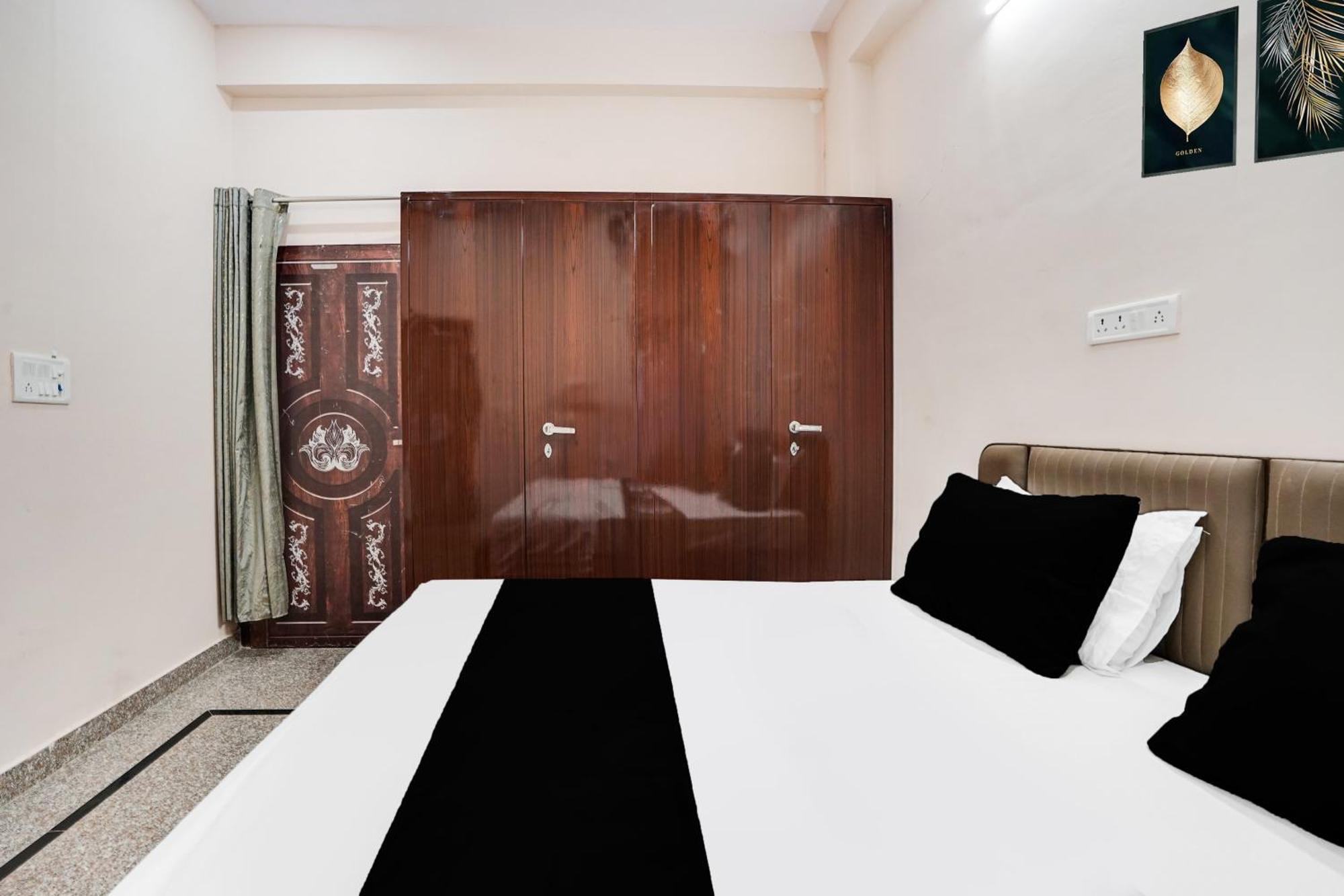 Spot On Starlight Jaipur