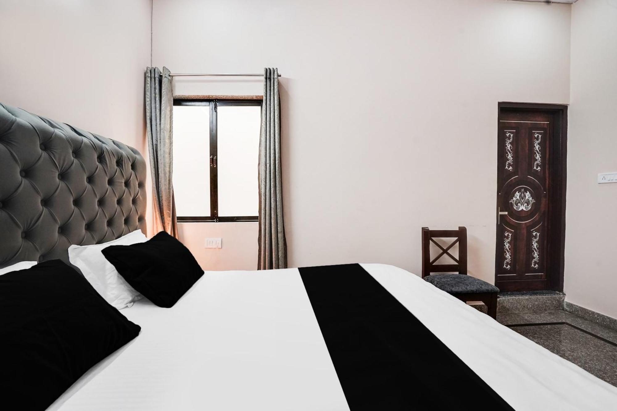 Spot On Starlight 3* Jaipur