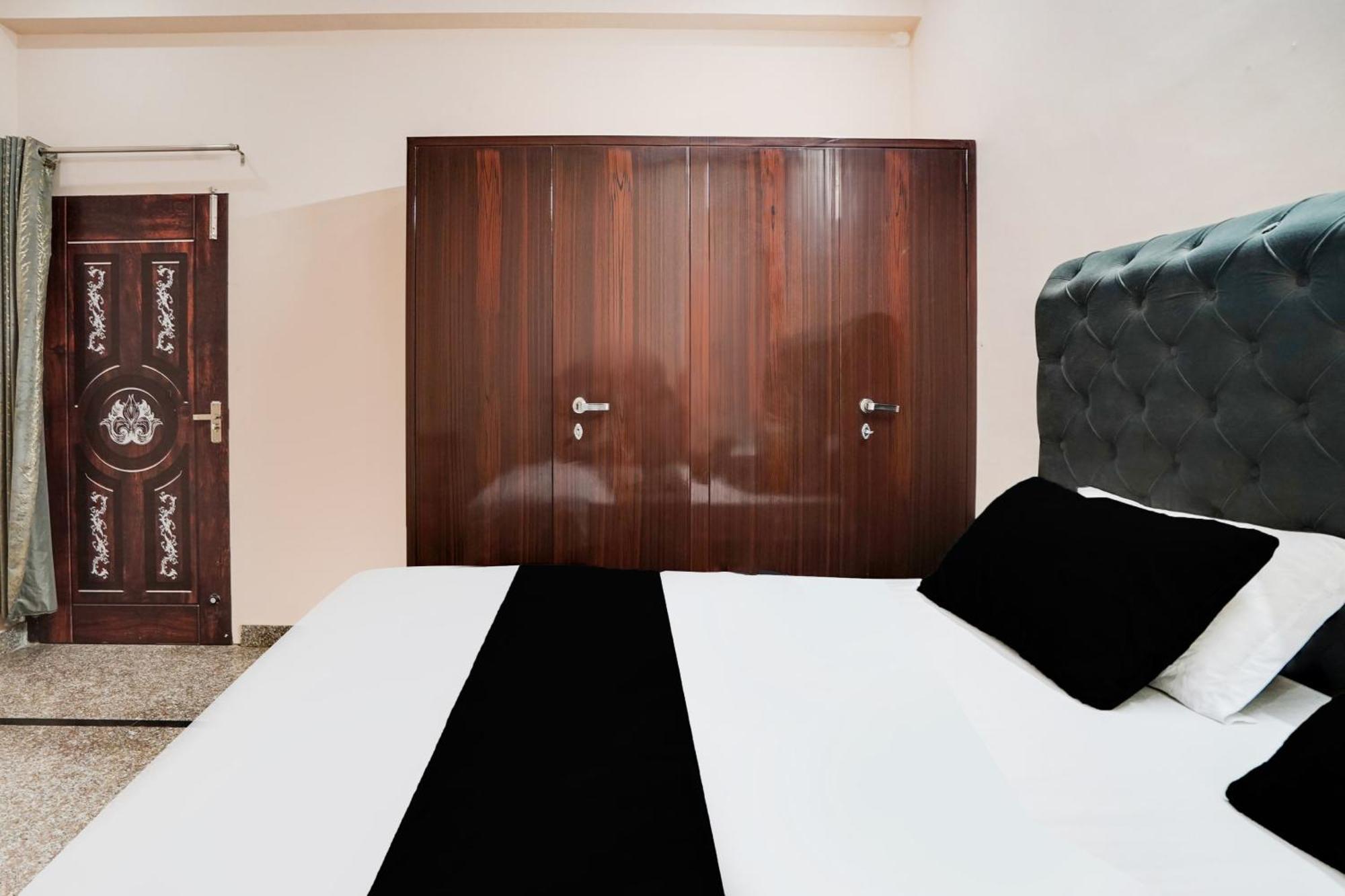 Hotel Spot On Starlight
