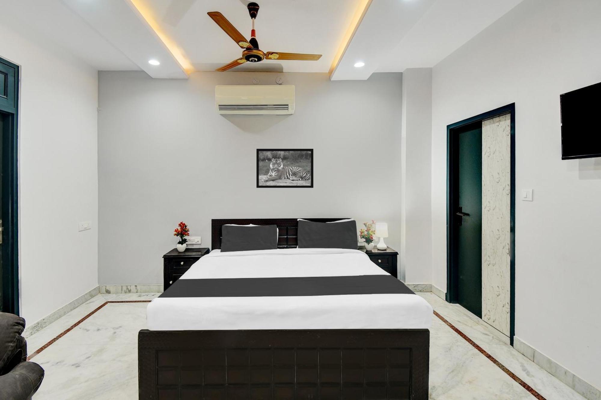 Supreme Hotel