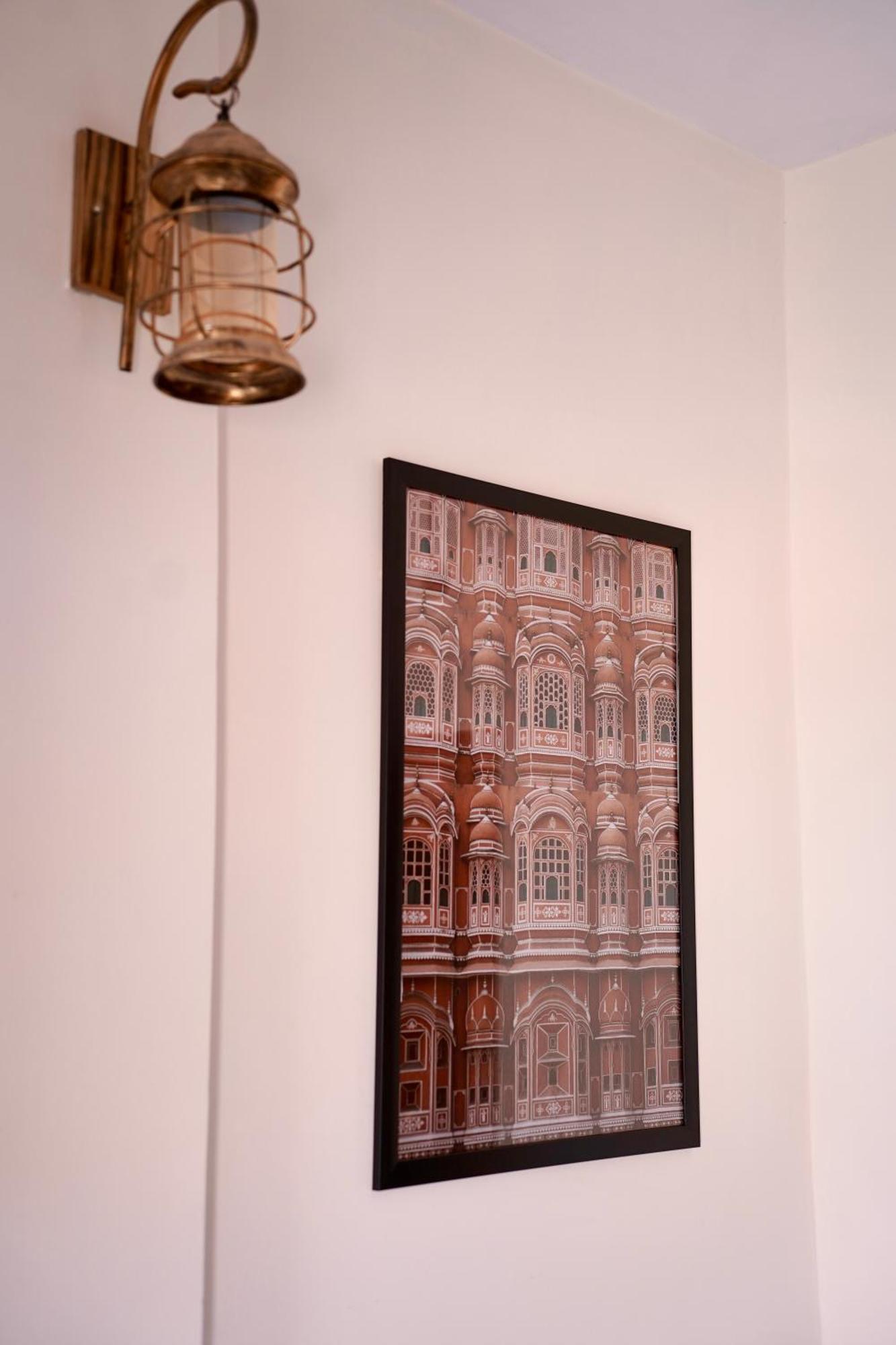 Seasoned Jaipur-live In A 100-year-old * Jaipur