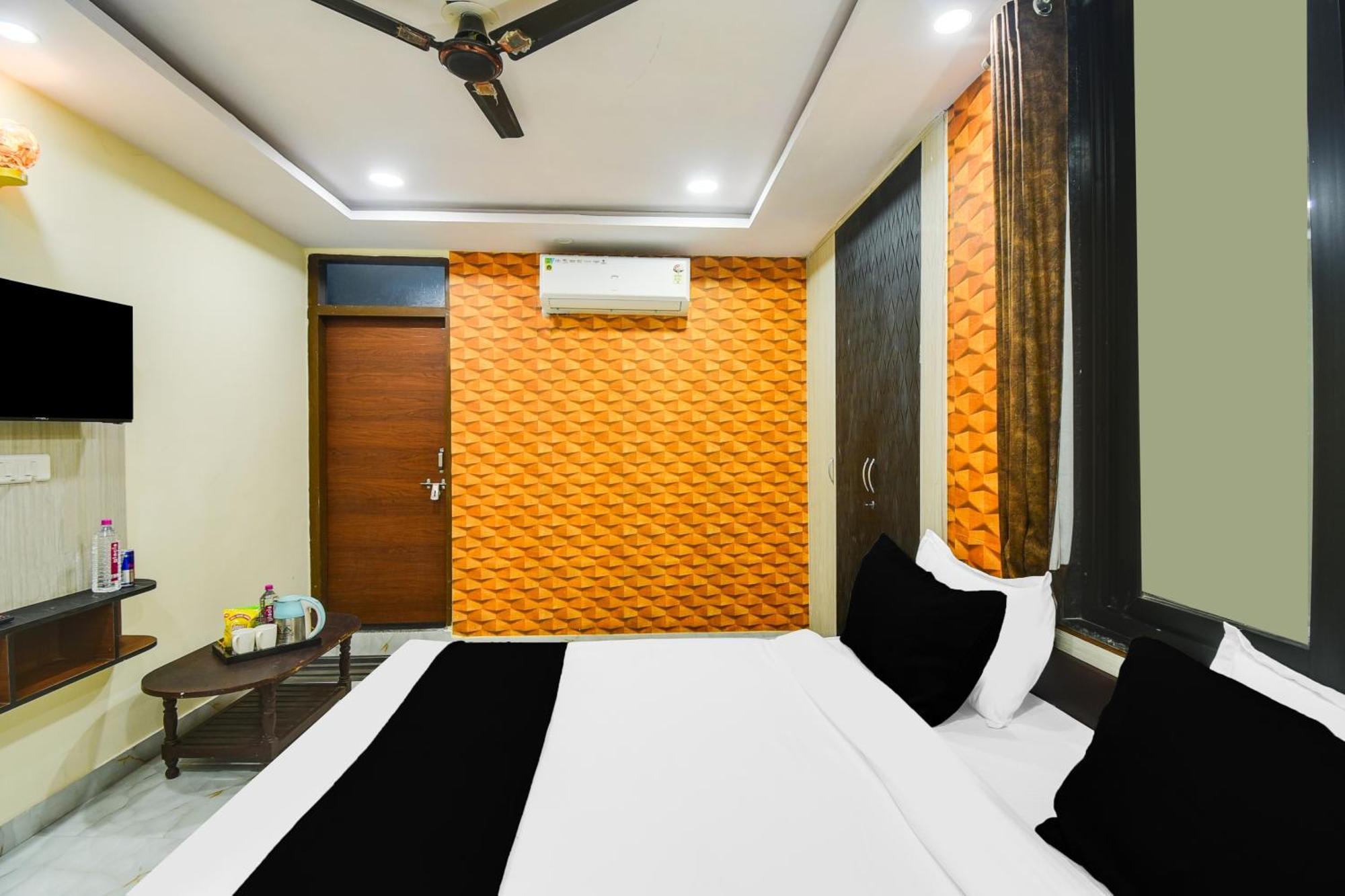Collection O Khalsa Palace 3*