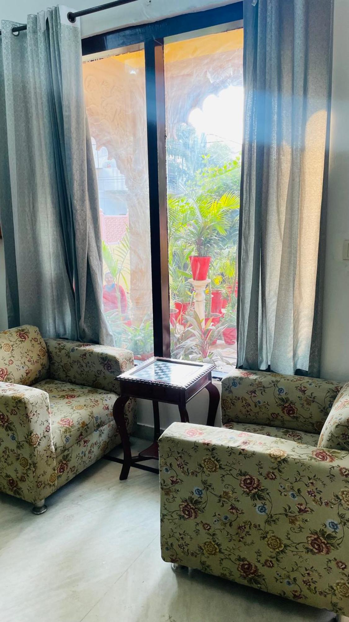 Kunadi Kothi - A Boutique *