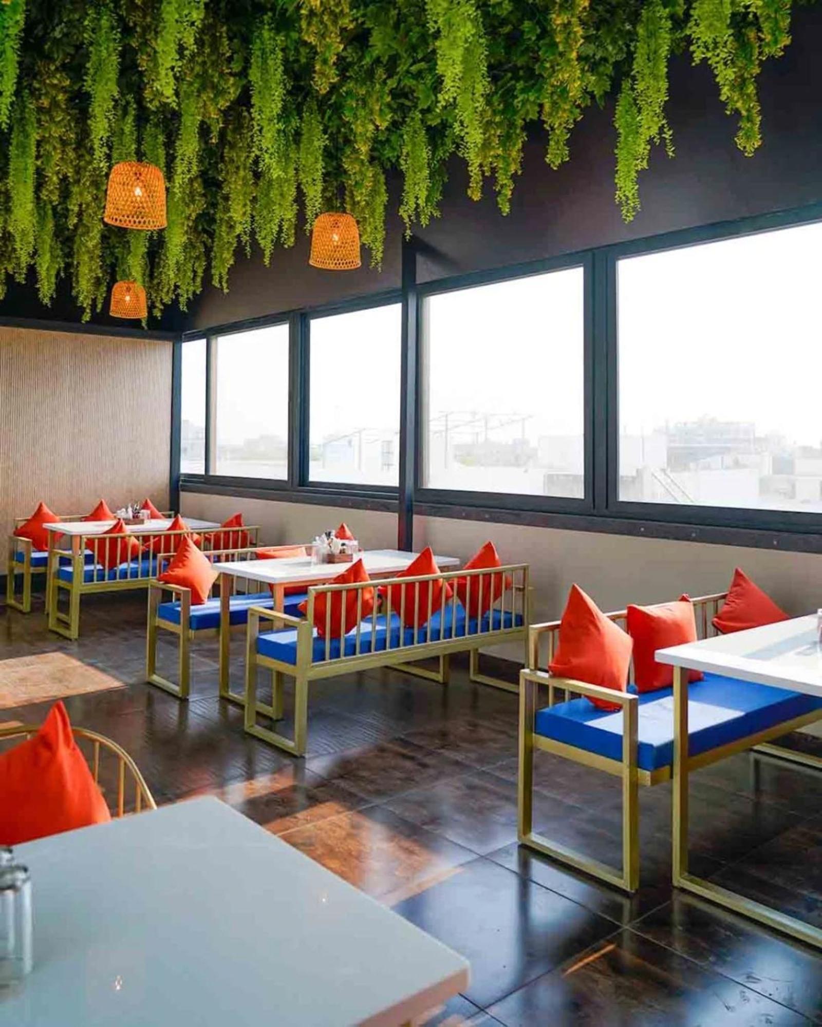 Fabhotel Prime Sapphire