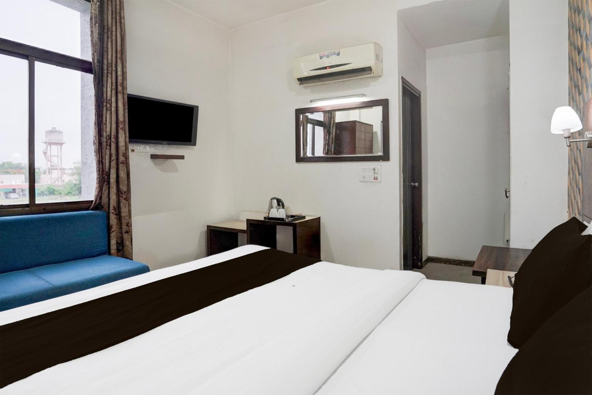 Hotel Super O Krishna Nagar Near Sawai Man Singh Stadium Jaipur