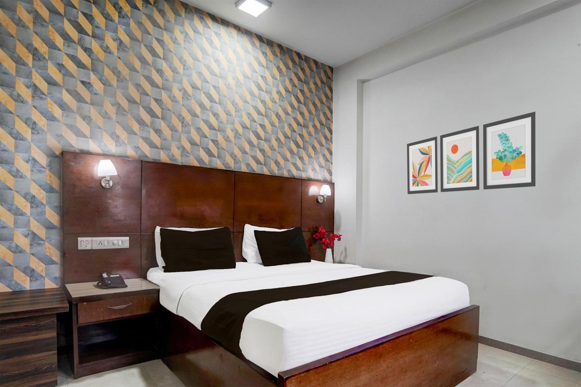 Super O Krishna Nagar Near Sawai Man Singh Stadium 4* Jaipur