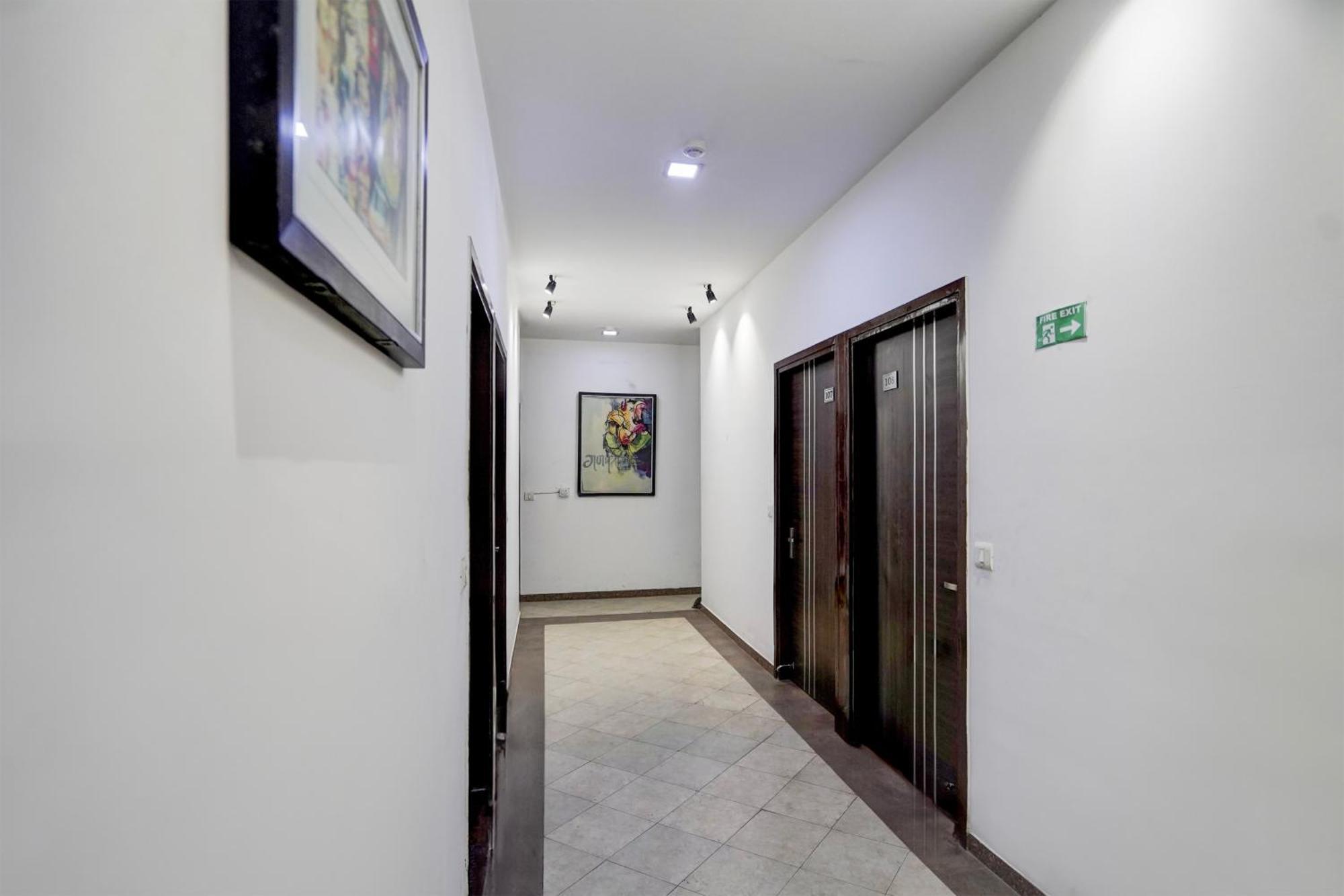 Super O Krishna Nagar Near Sawai Man Singh Stadium Hotel Jaipur