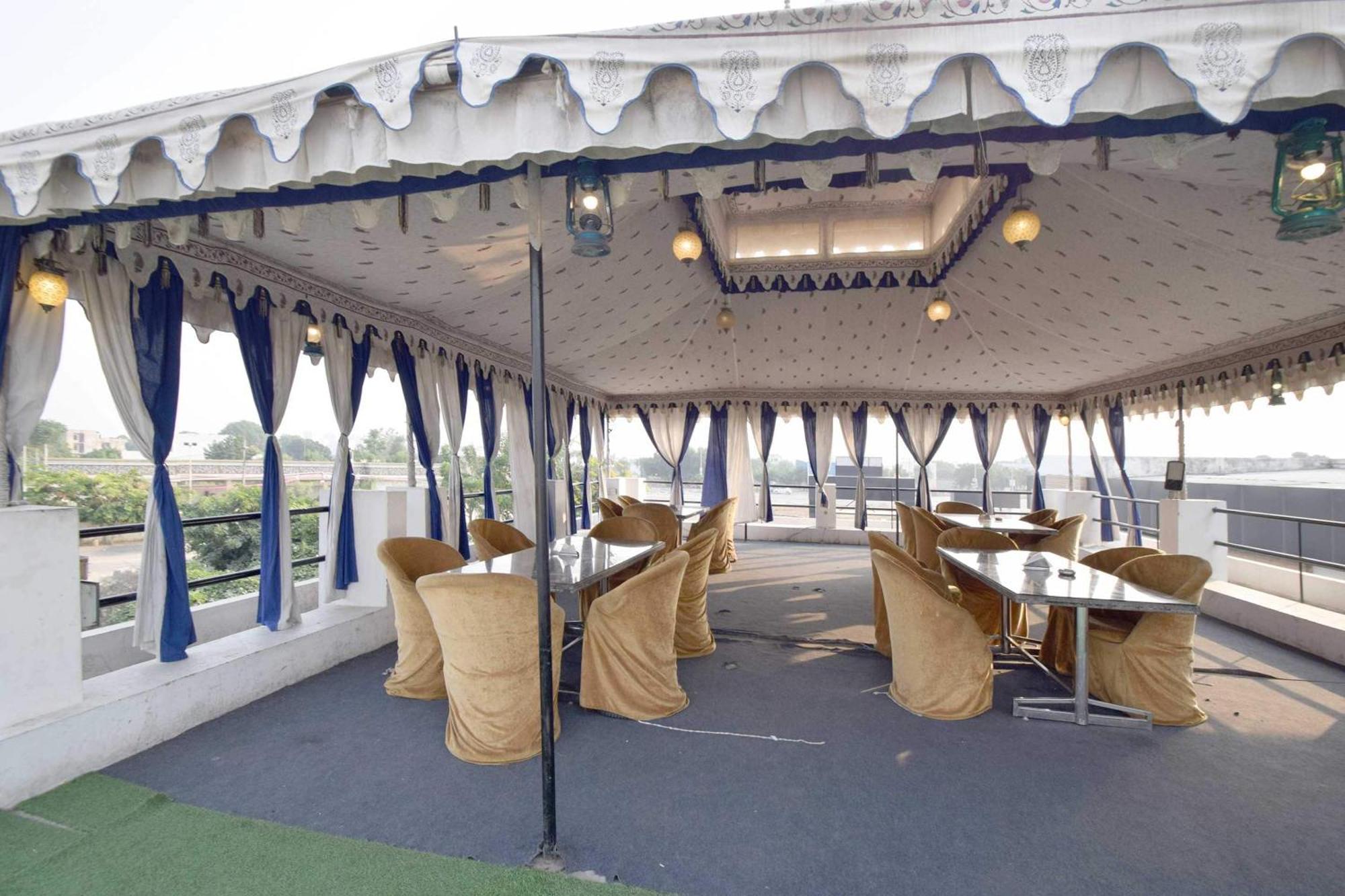 O Yash Meridion 4* Jaipur