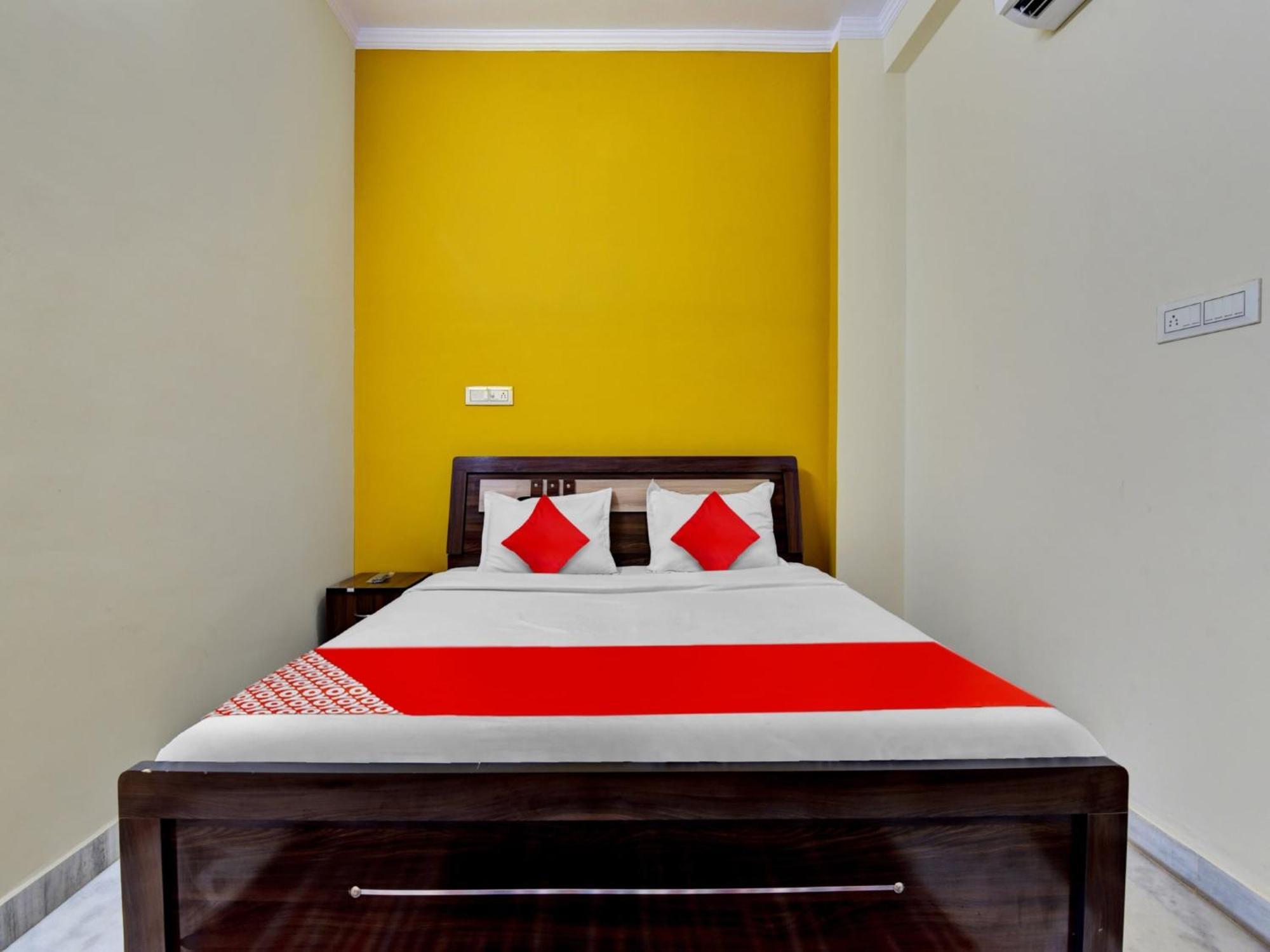 Hotel O Hastinapur Residency 4*