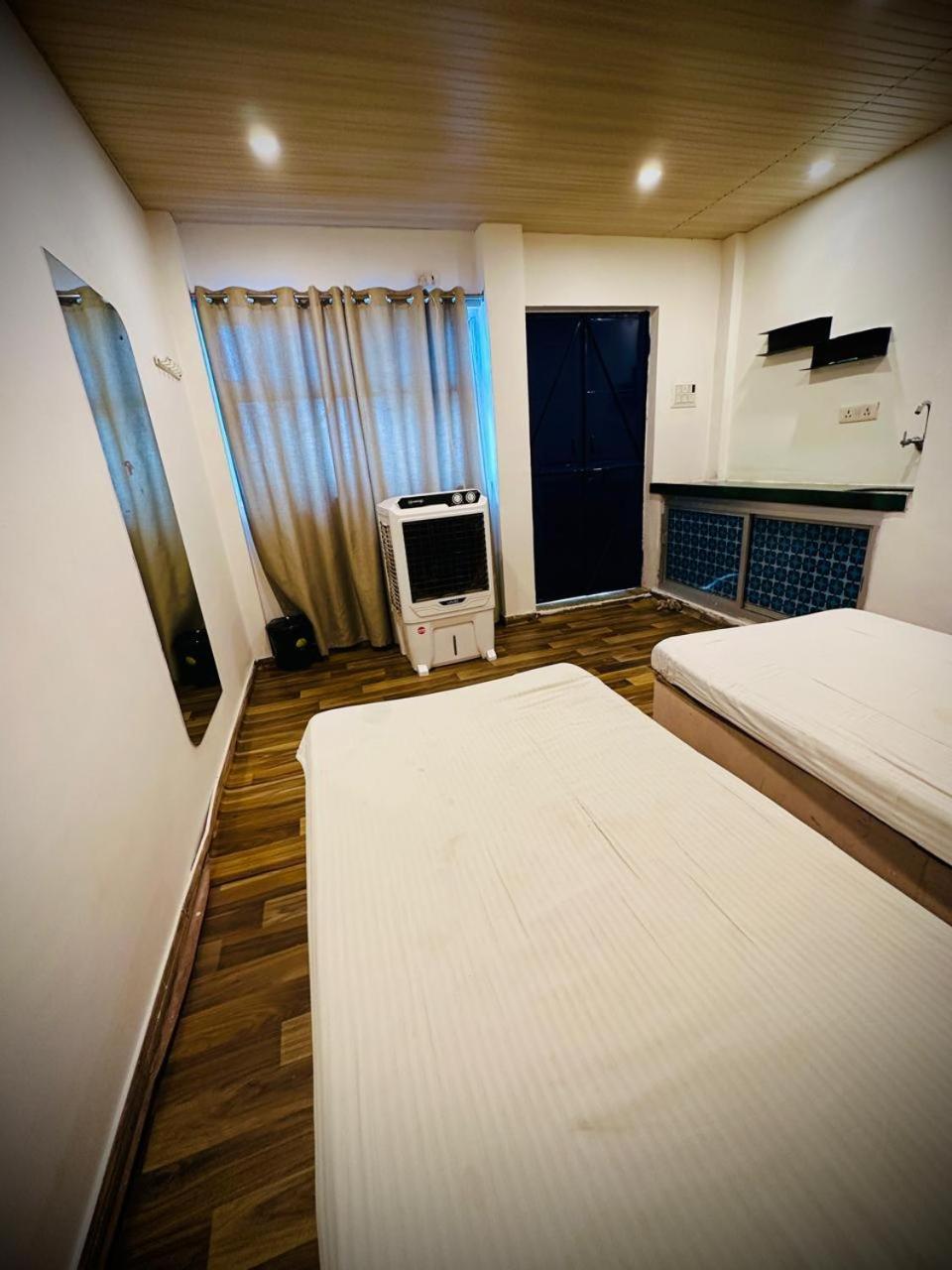 Eco Family Hostel Jaipur