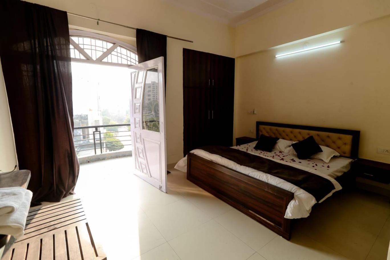 Moon Land Hotel Jaipur